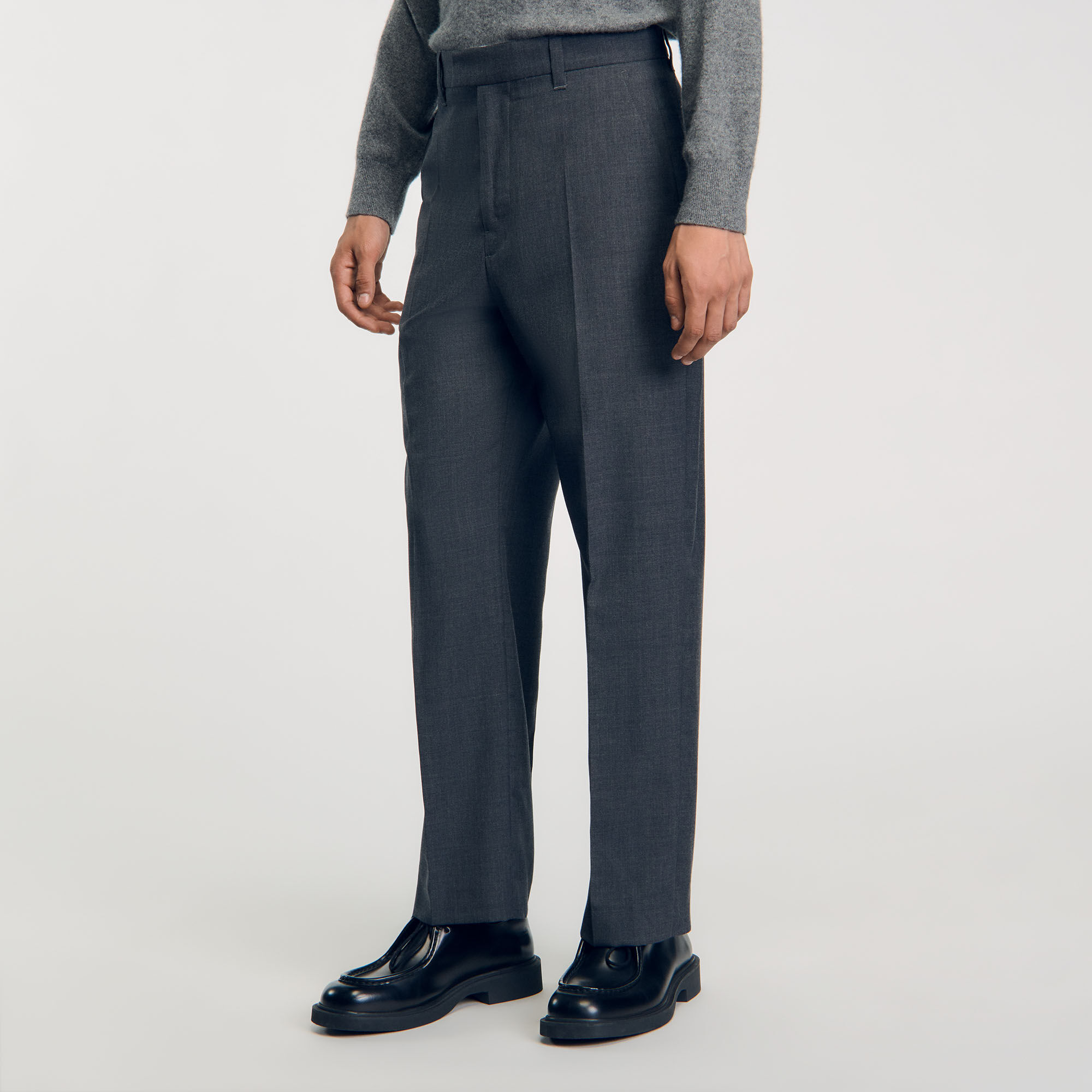 Wide-leg trousers
