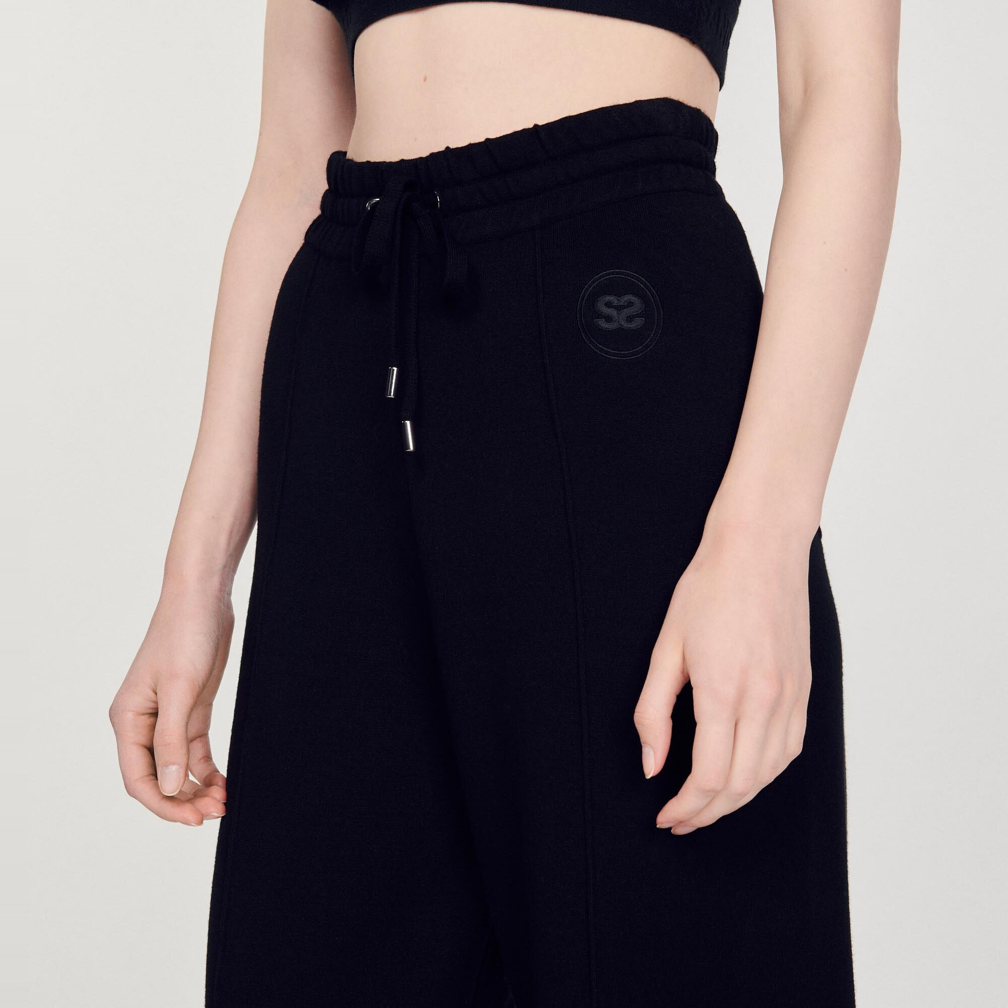 Knitted straight-leg trousers