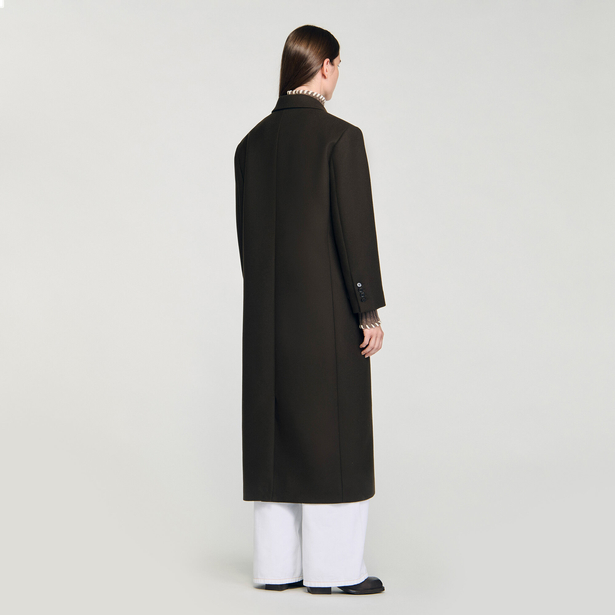 Straight coat