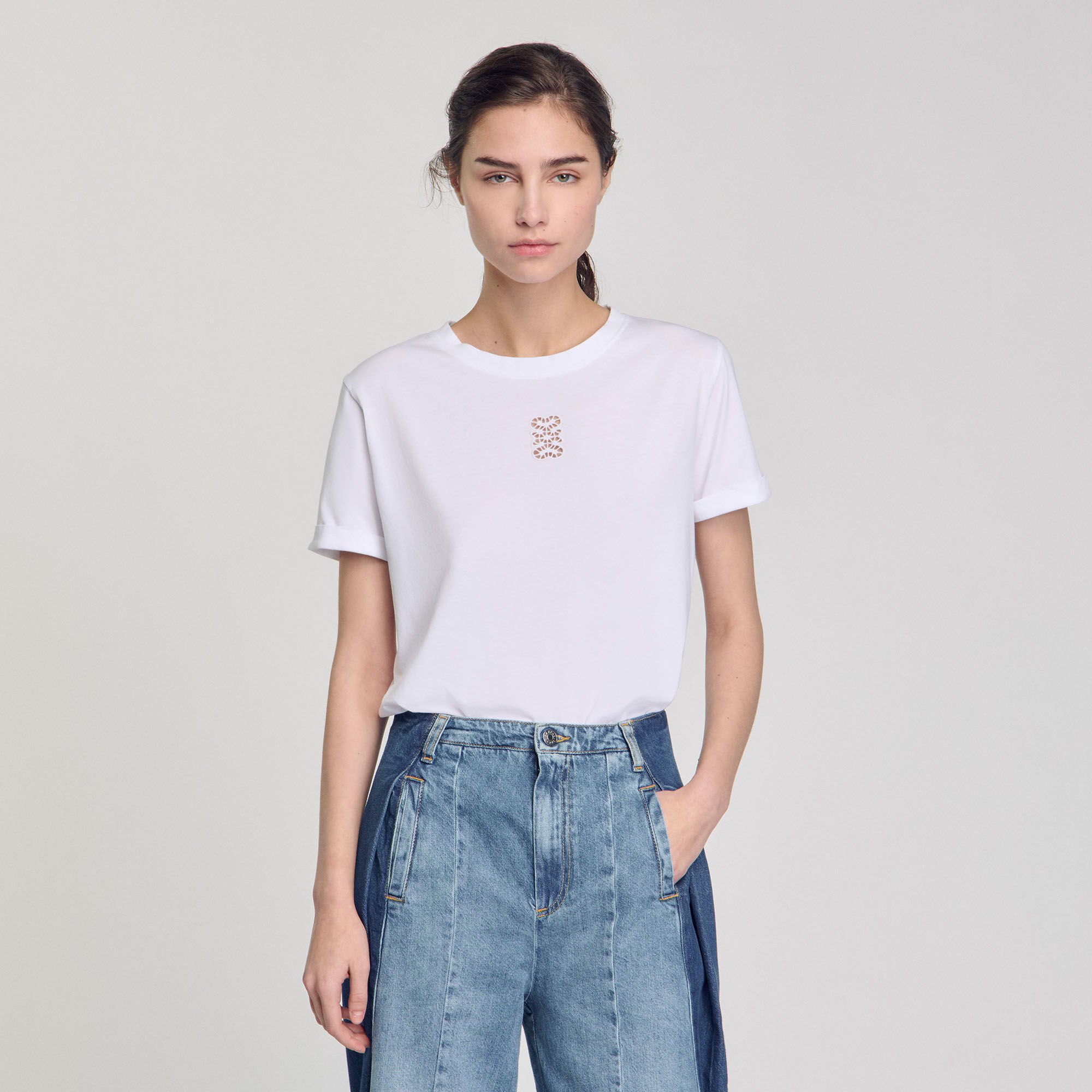 Cotton T-shirt with embroidery