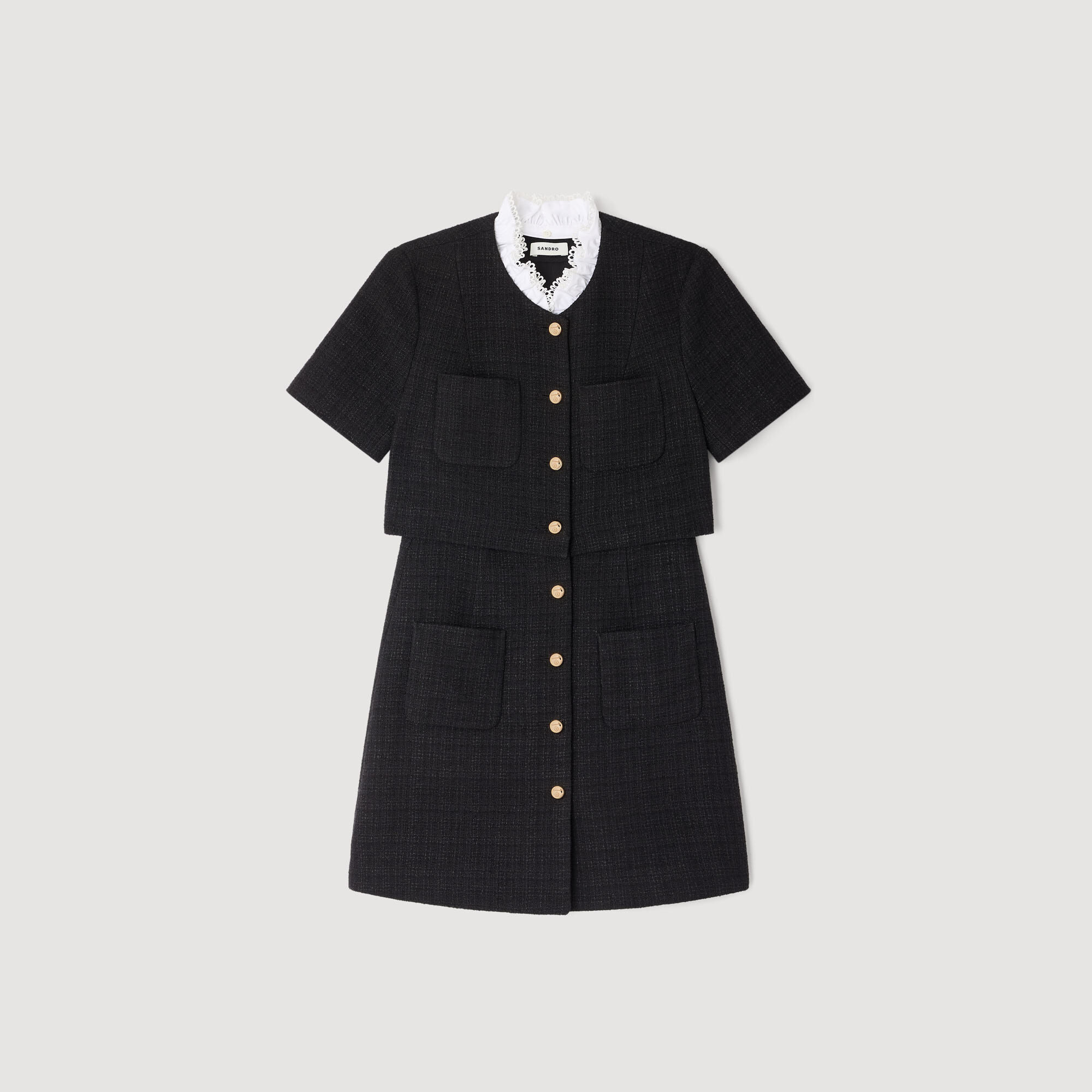 Short dress with detachable collar