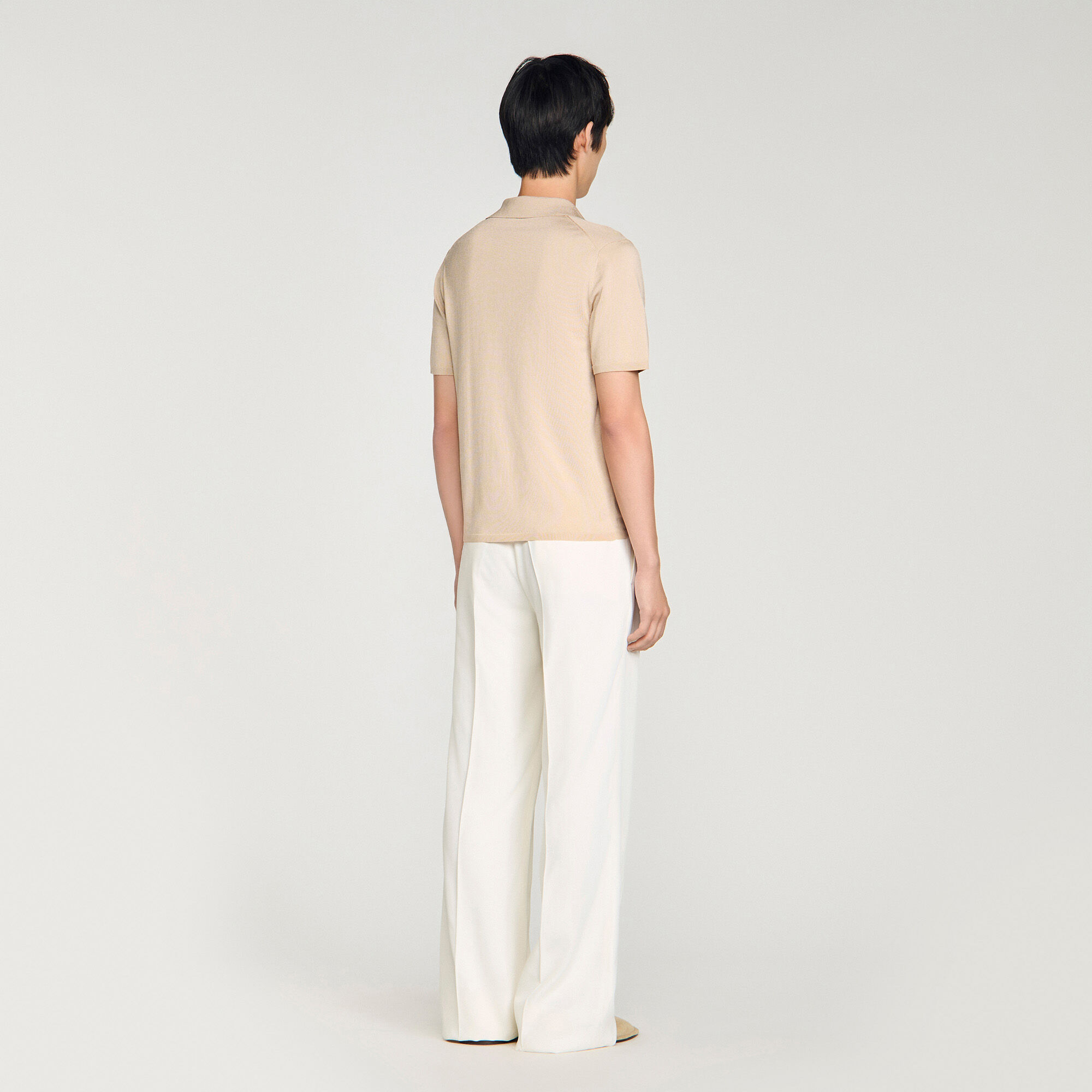 Short-sleeved V-neck polo shirt