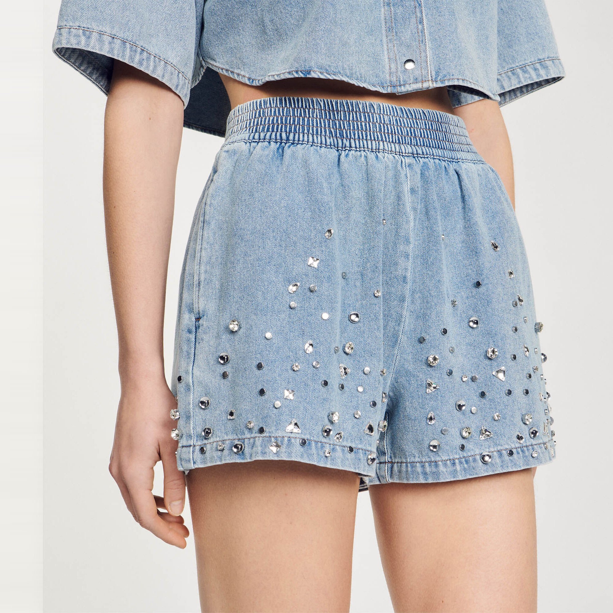 Wide-leg rhinestone denim shorts