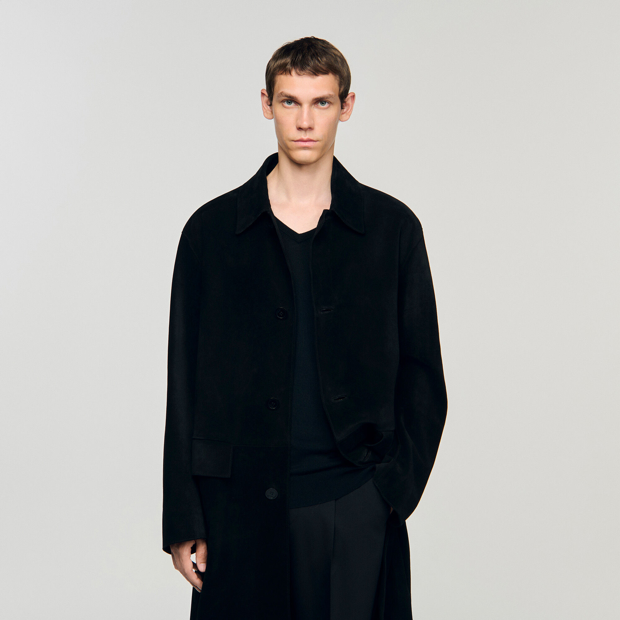 Oversized coat with wing collar