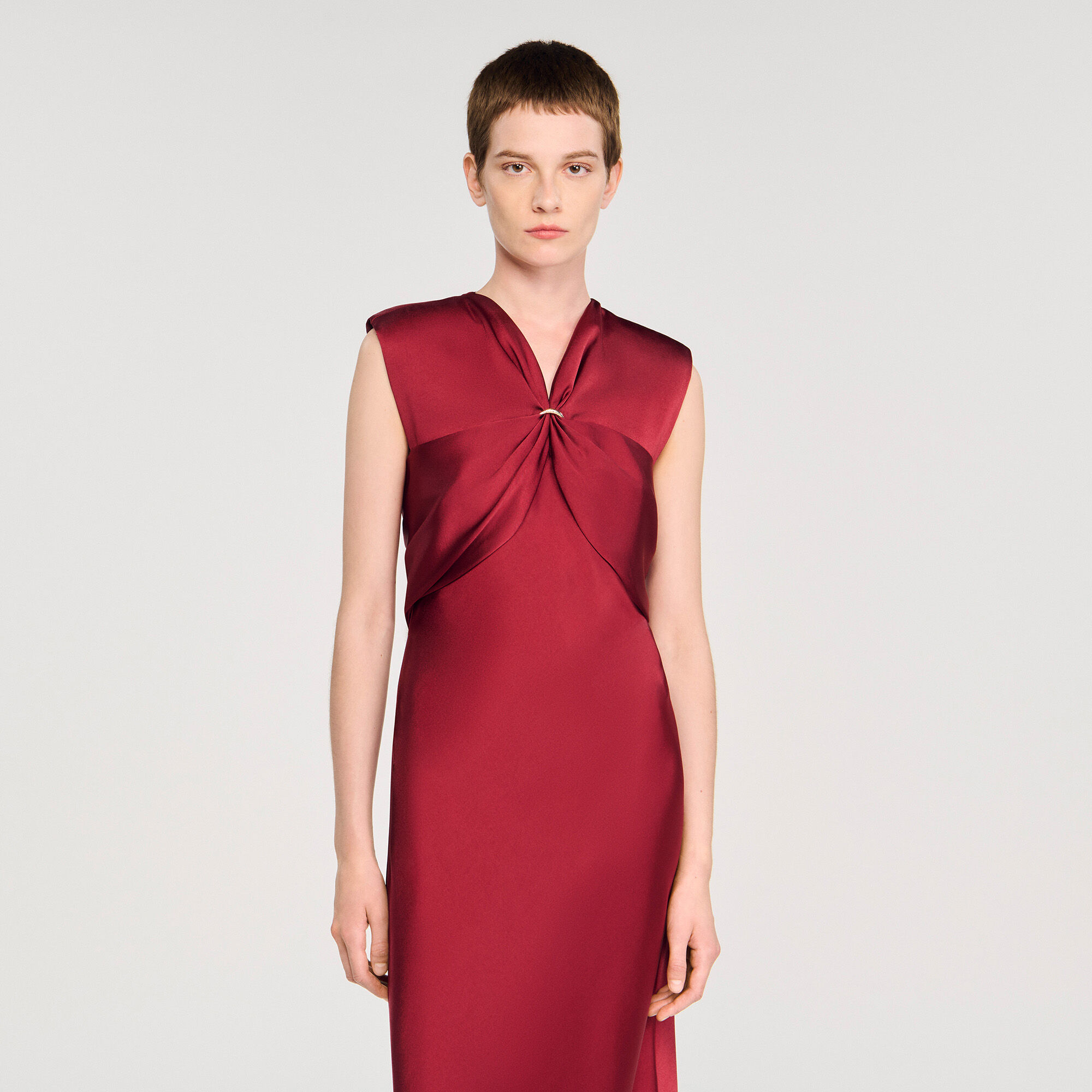 V-neck maxi dress