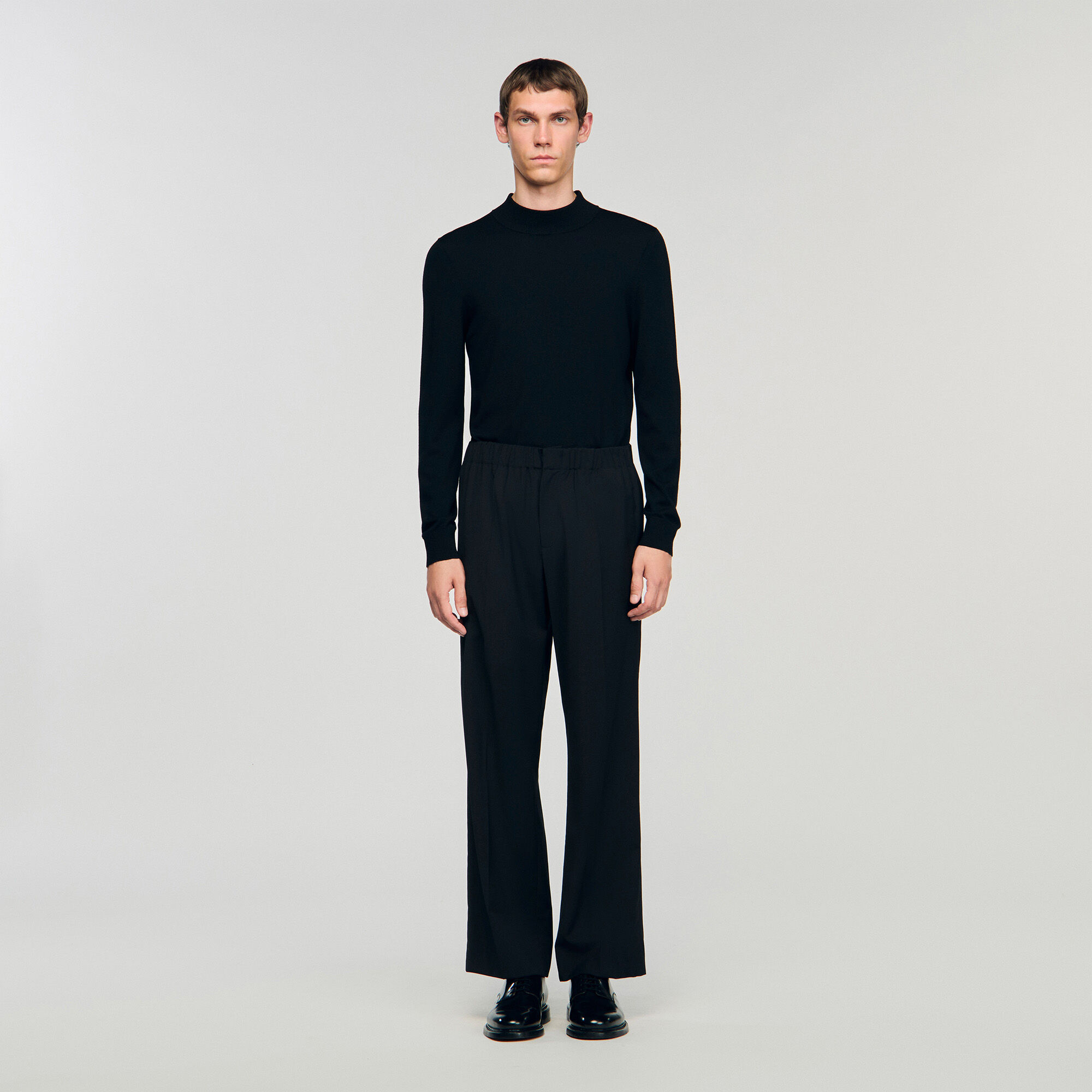 Wide-leg trousers