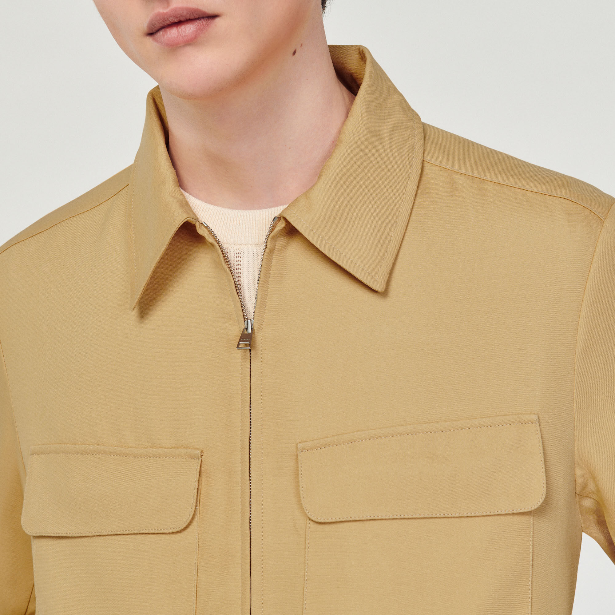 Flowing jacket