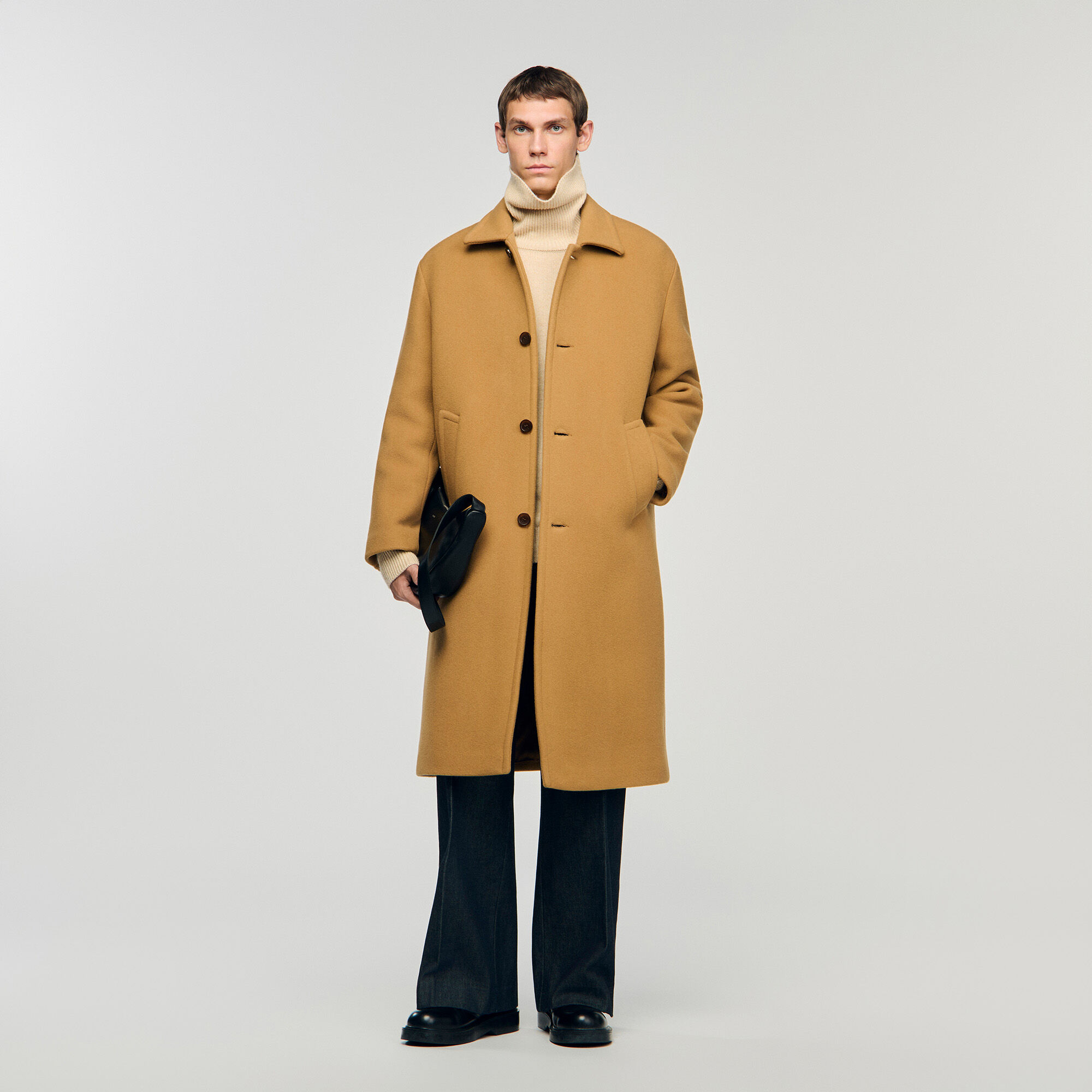 Wool and cashmere coat