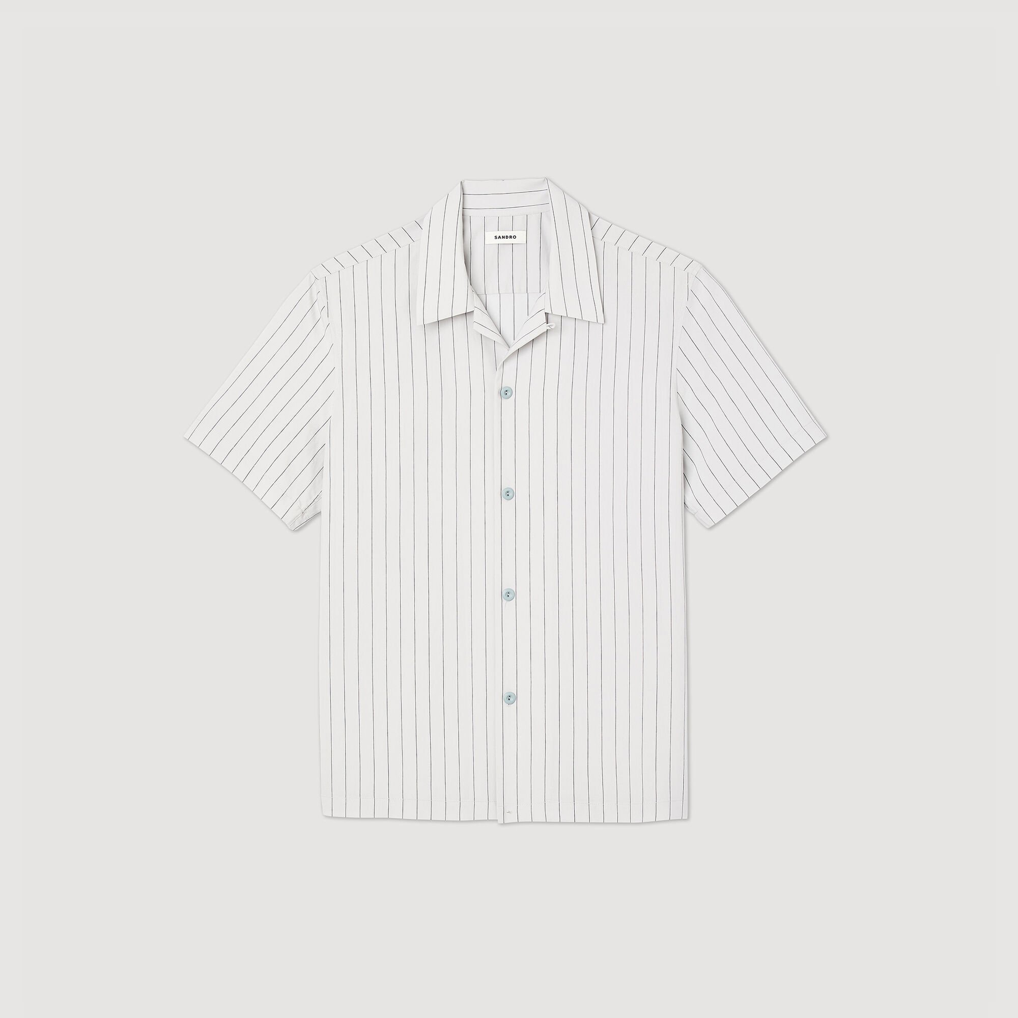 Short-sleeved shirt