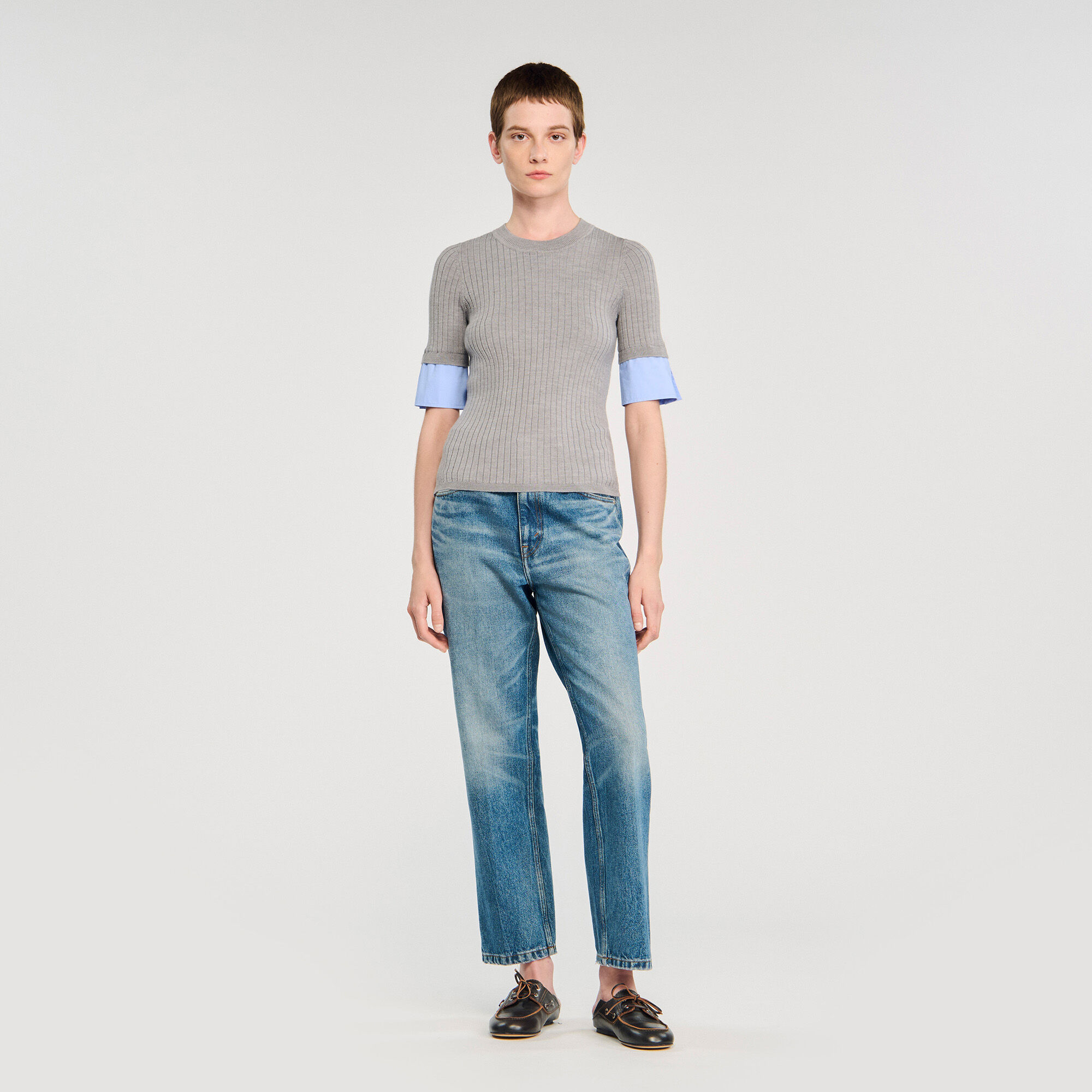 Jumper with contrast short sleeves