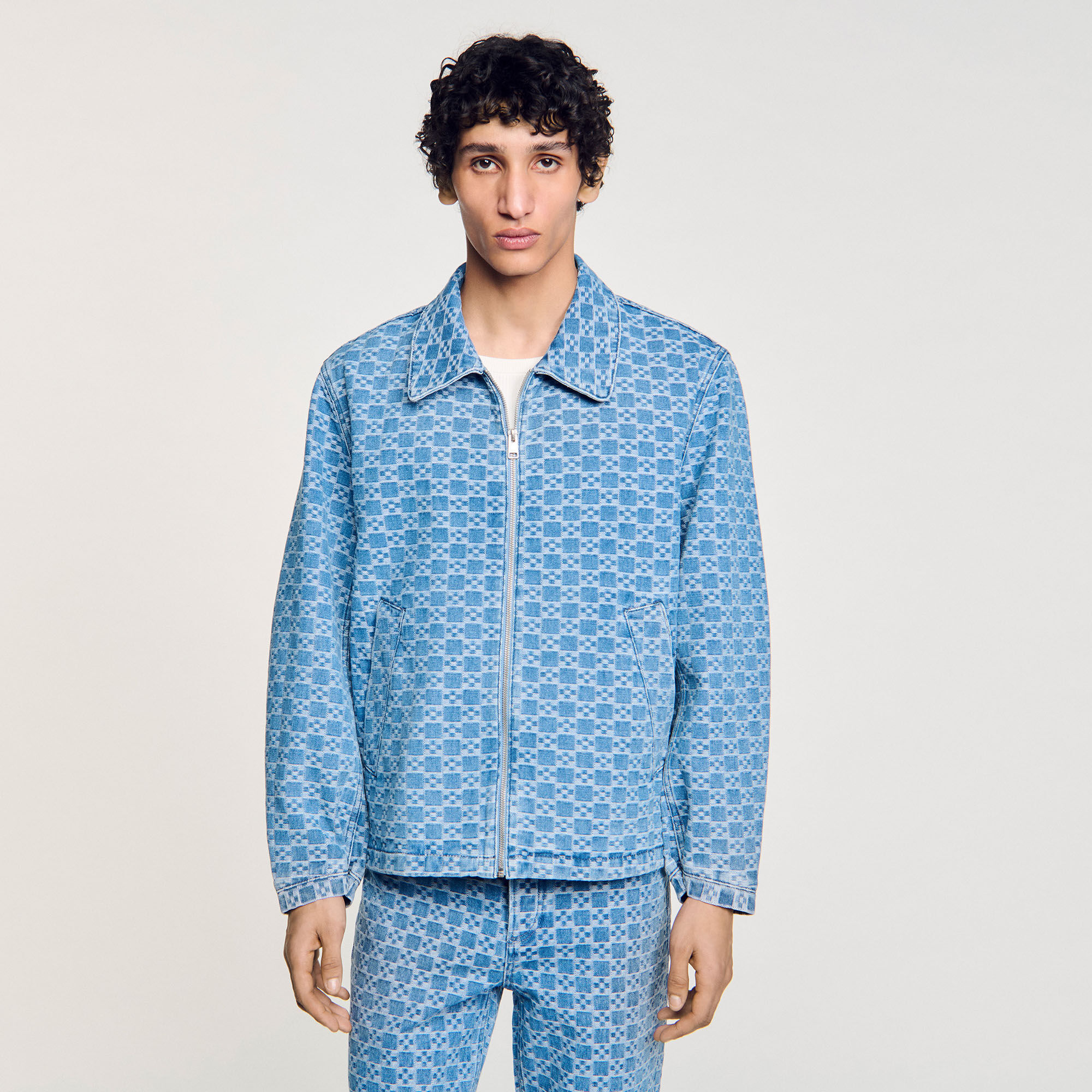Square cross denim jacket
