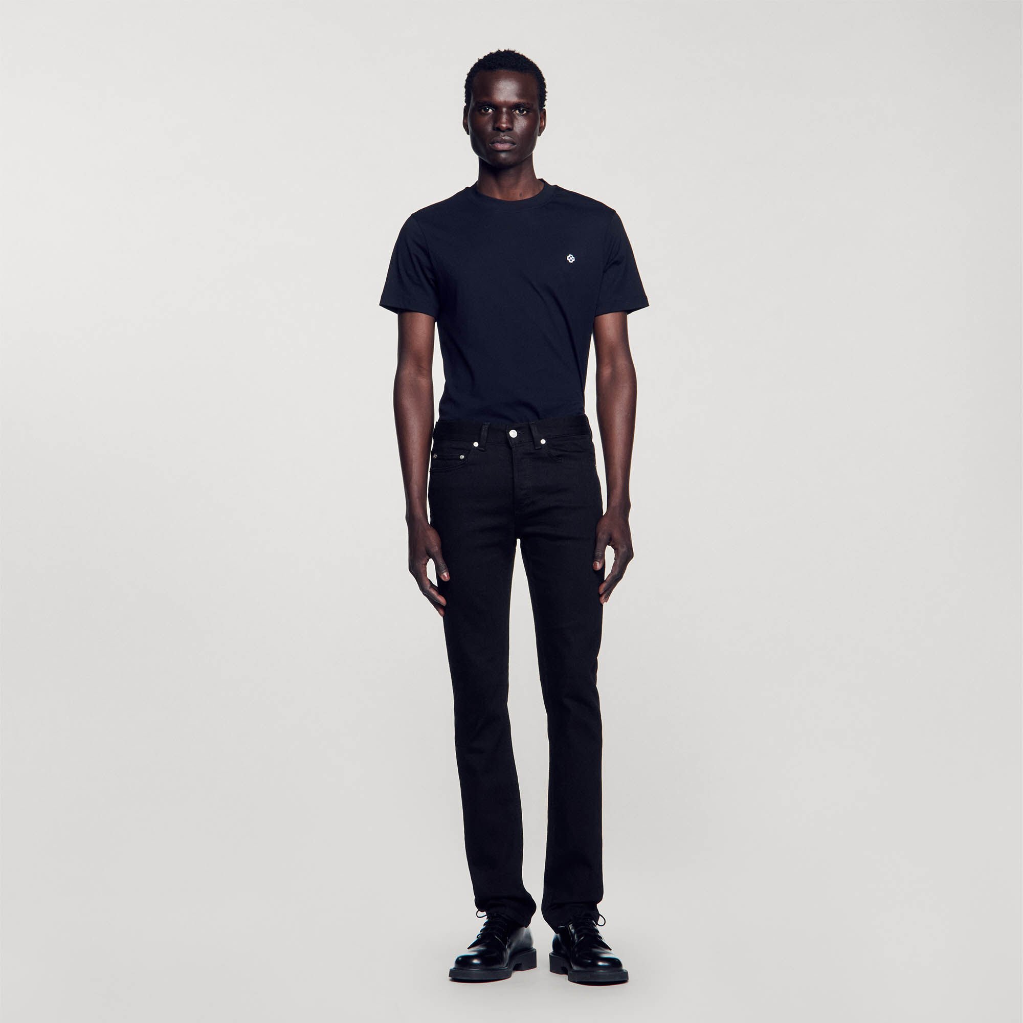 Slim-fit jeans
