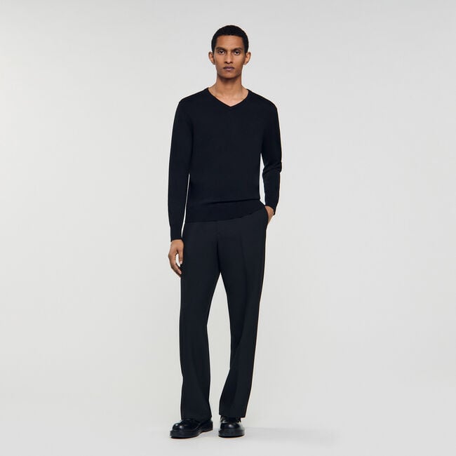 V-neck wool jumper