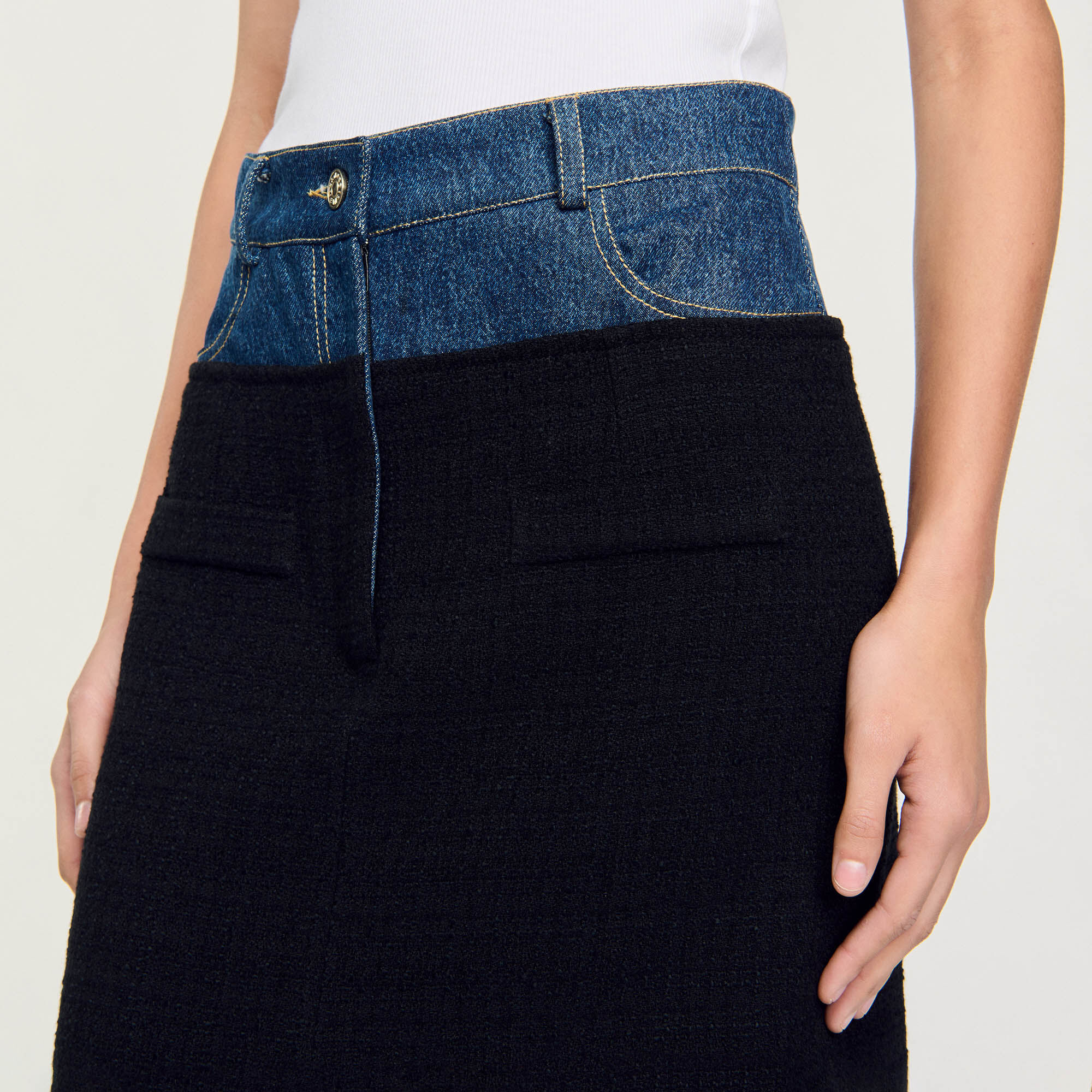 Dual-material denim and tweed skirt