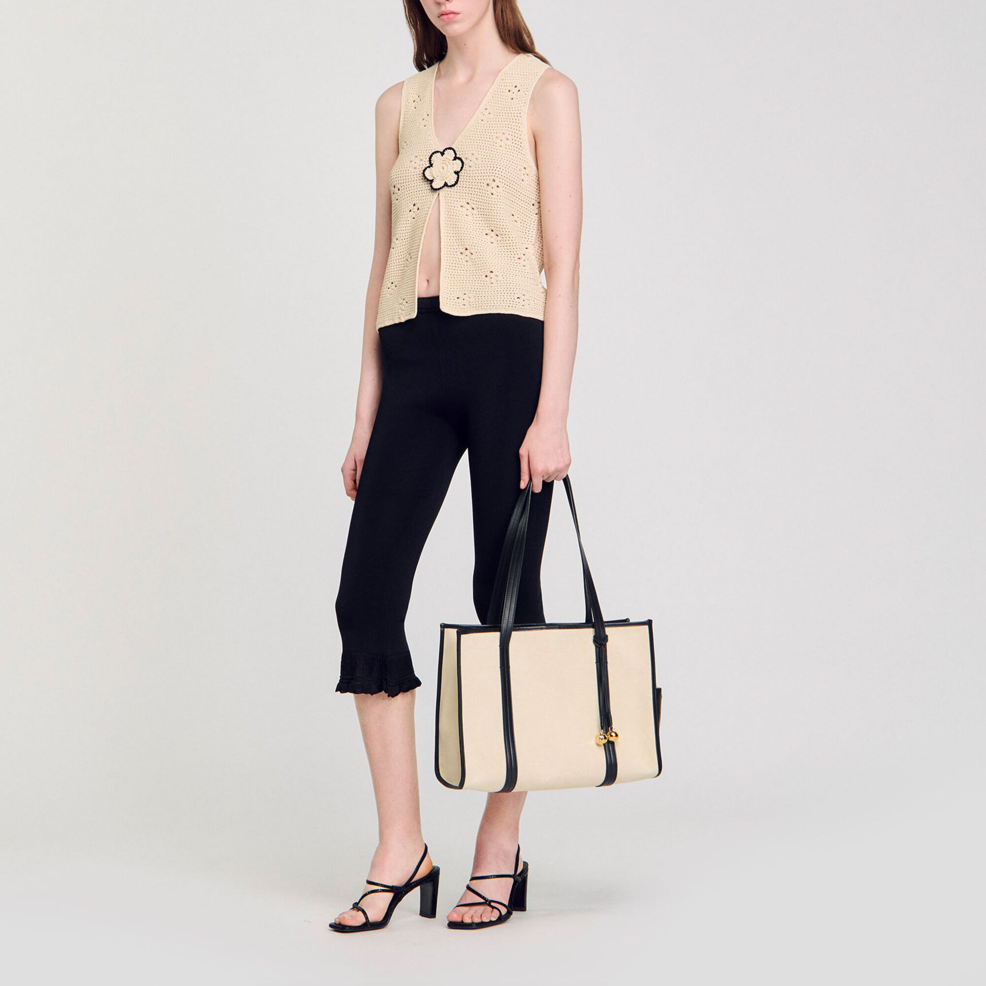 Ruffled capri pants
