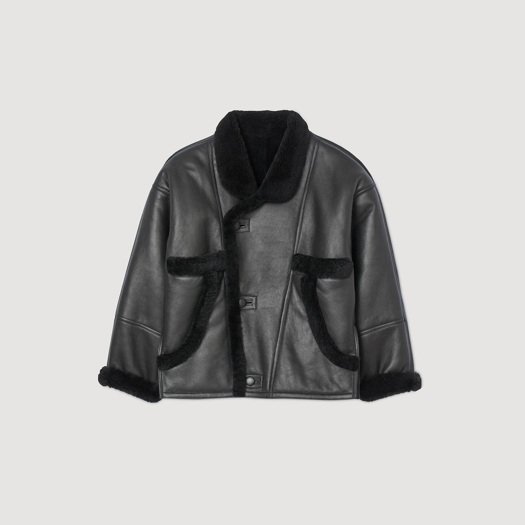 Short shearling coat