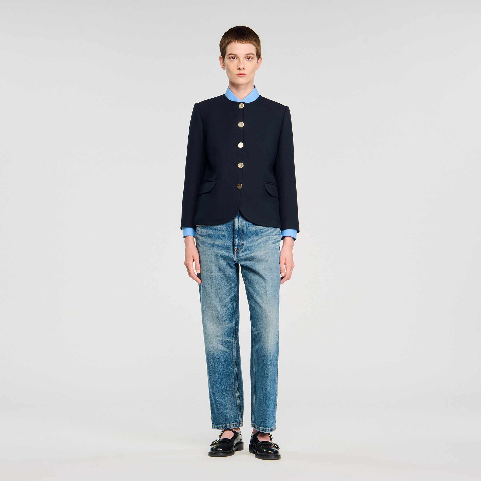 Round collar jacket