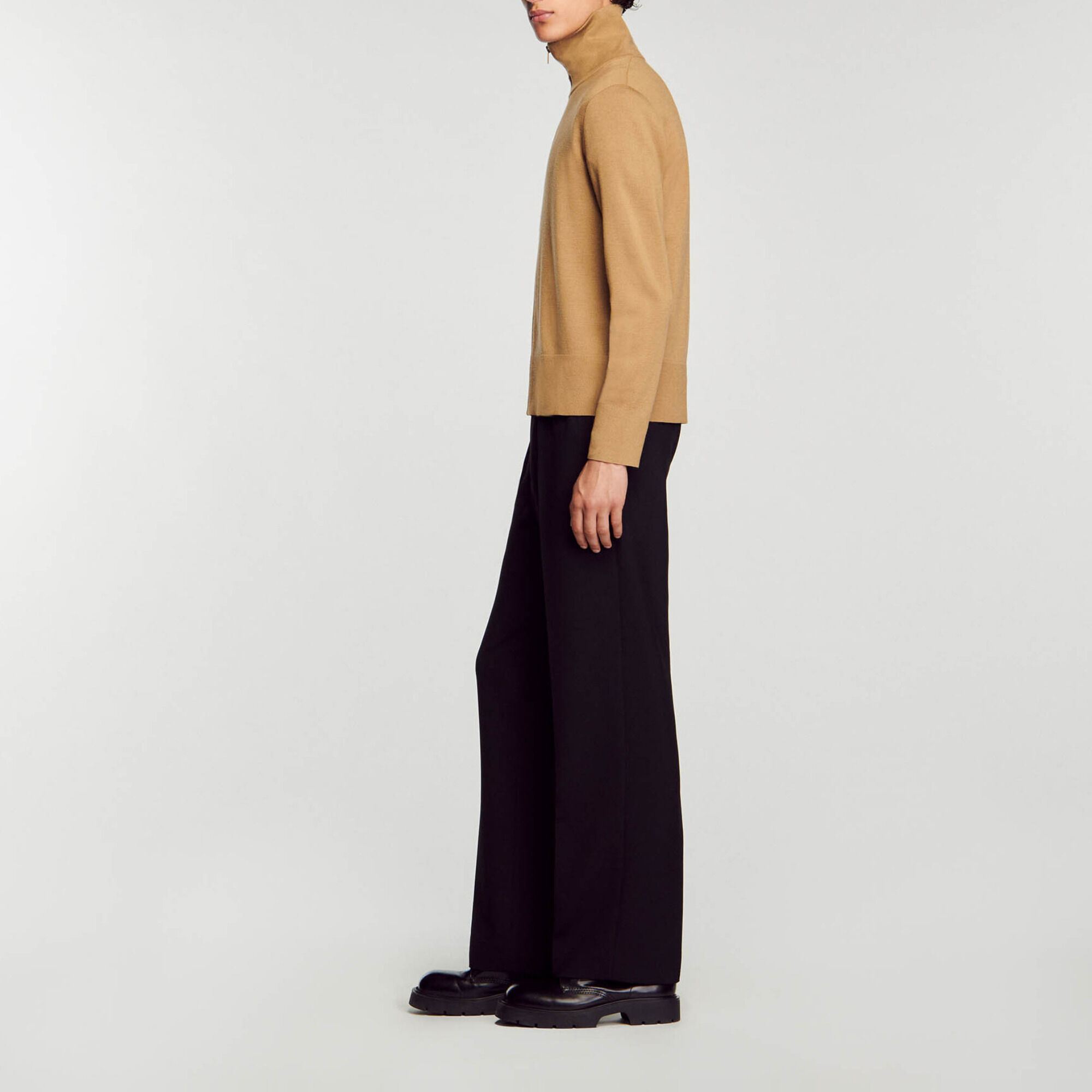 Zip-up wool cardigan