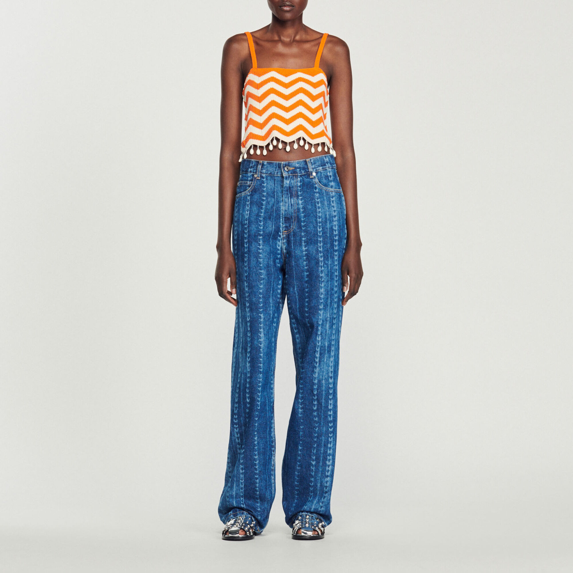 Drop-bead crop top