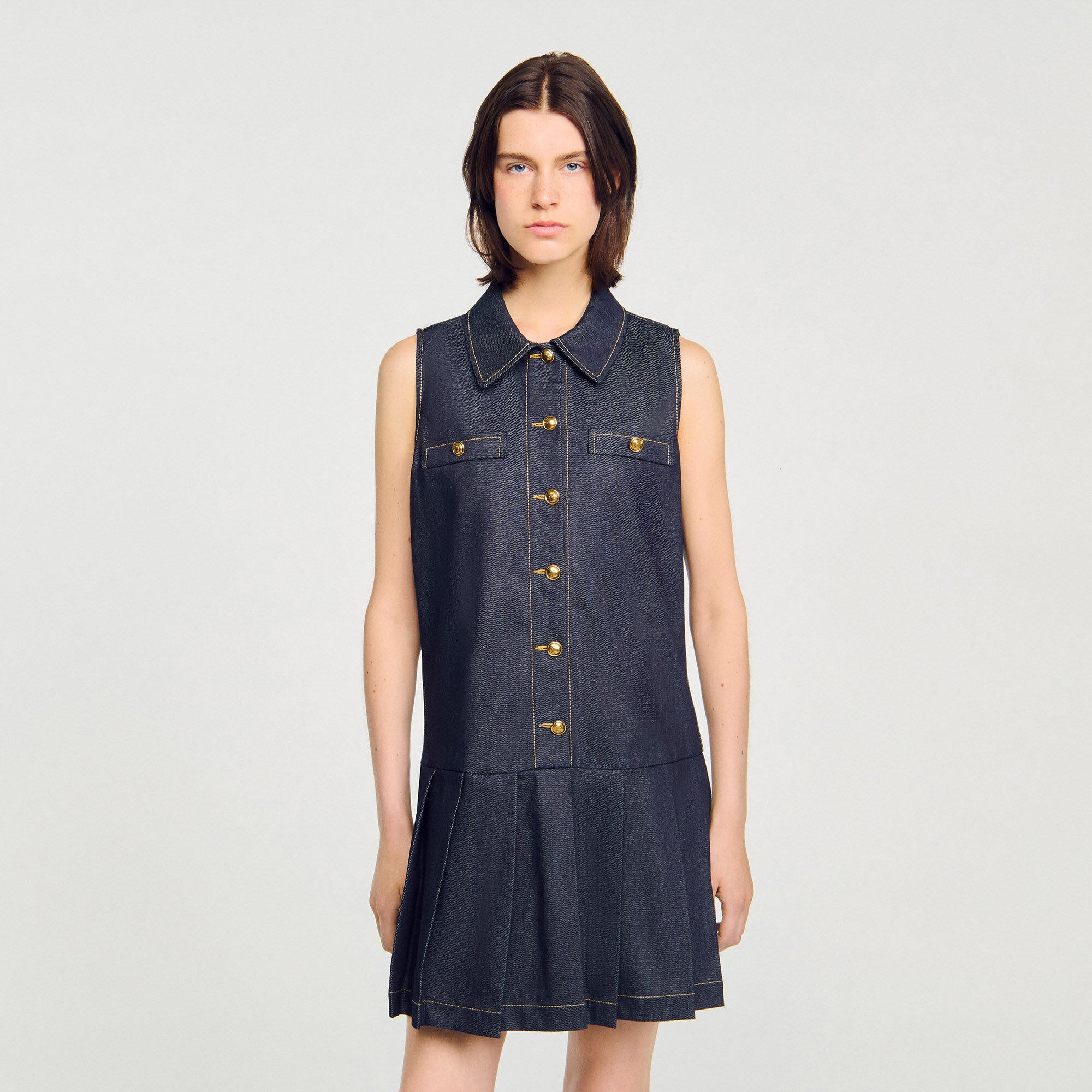 Short denim dress