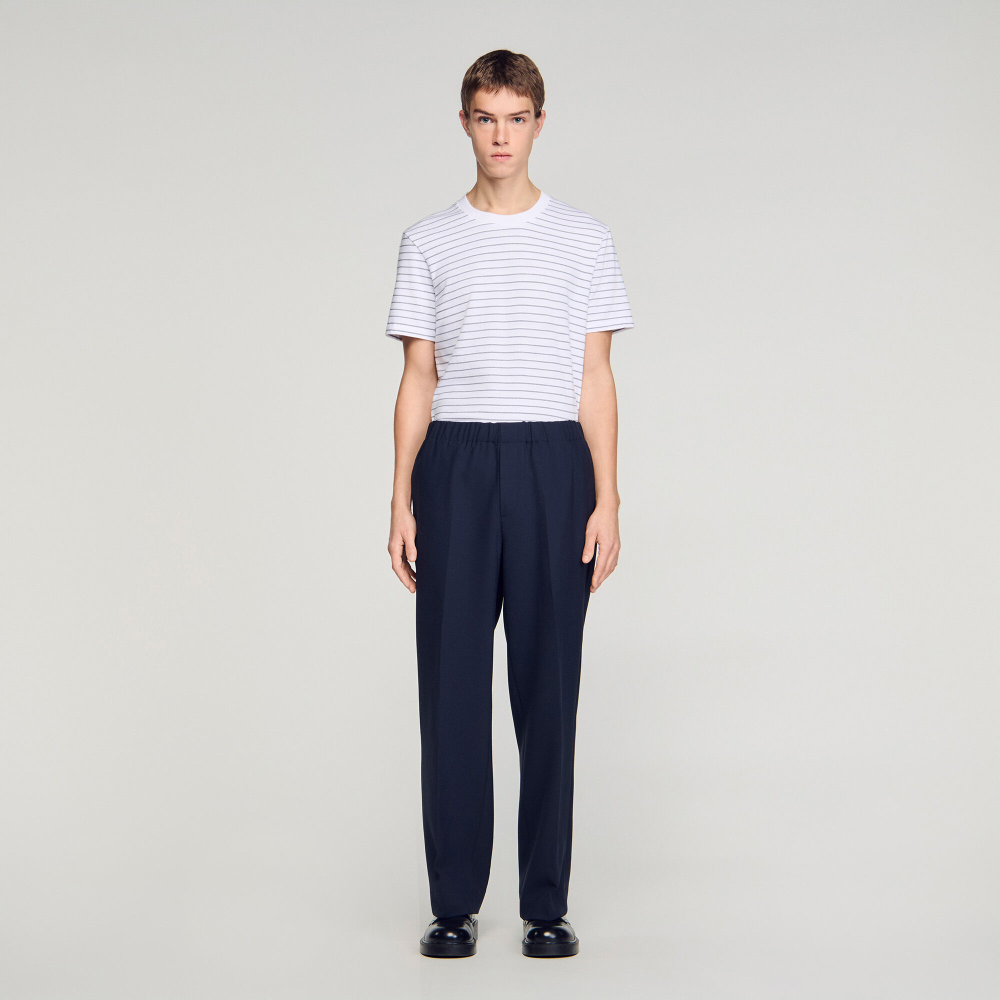 Wide-leg trousers