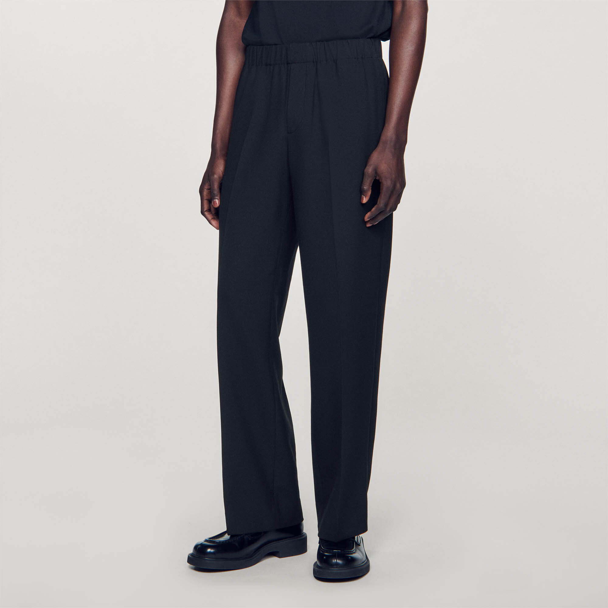 Wide-leg trousers