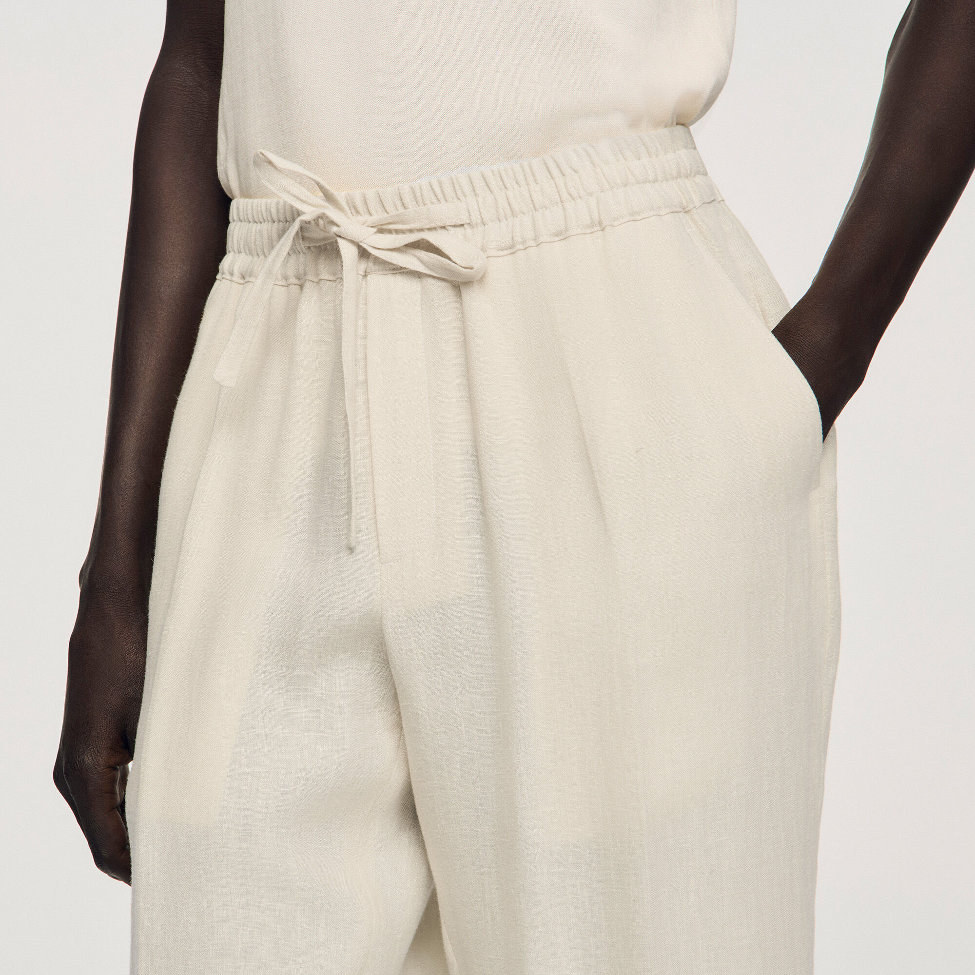 Elasticated linen trousers