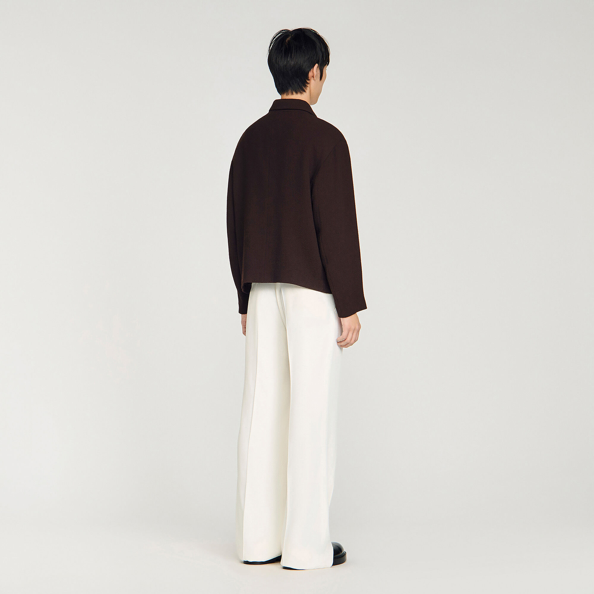 Waffled regular collar zip jacket