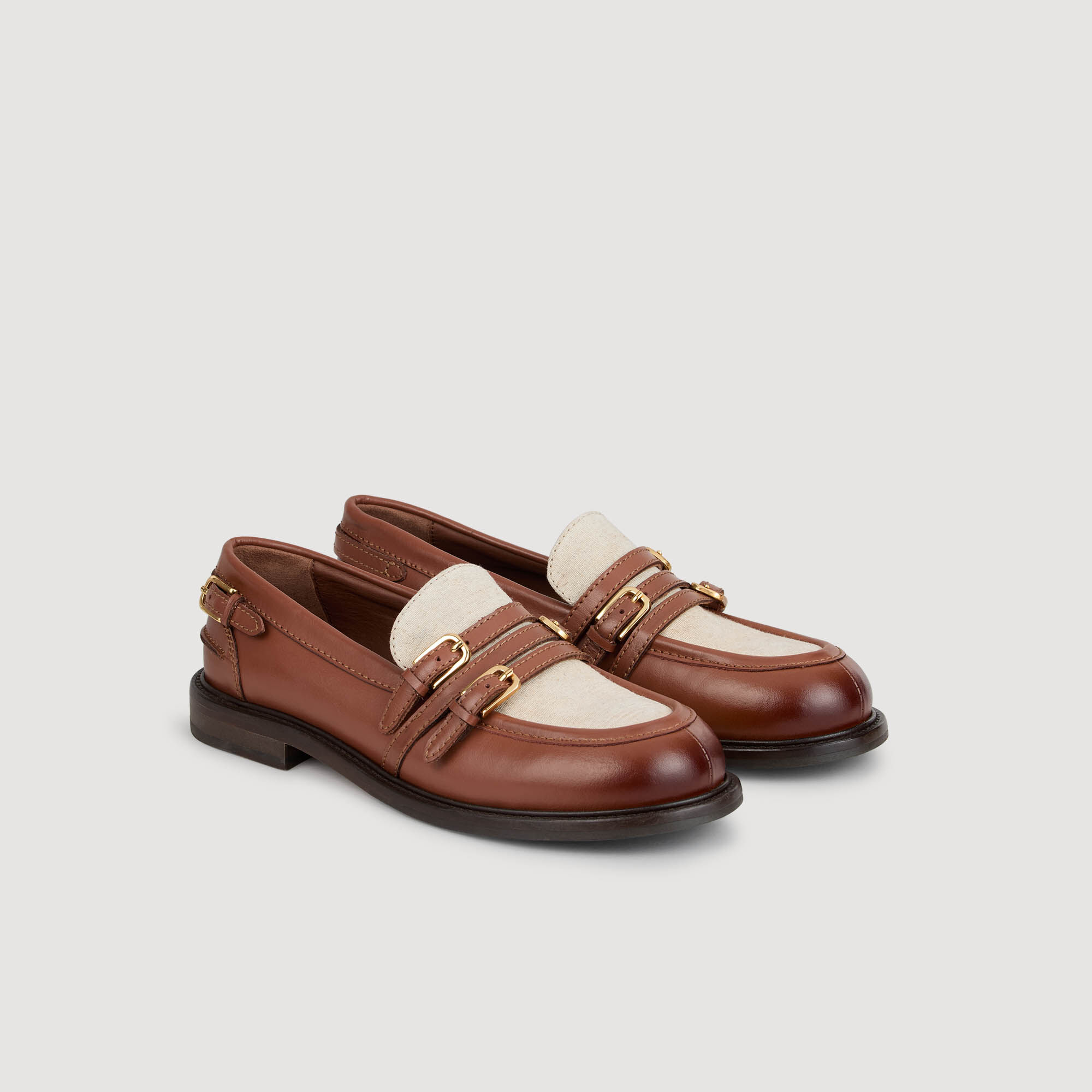 Shiny leather loafers