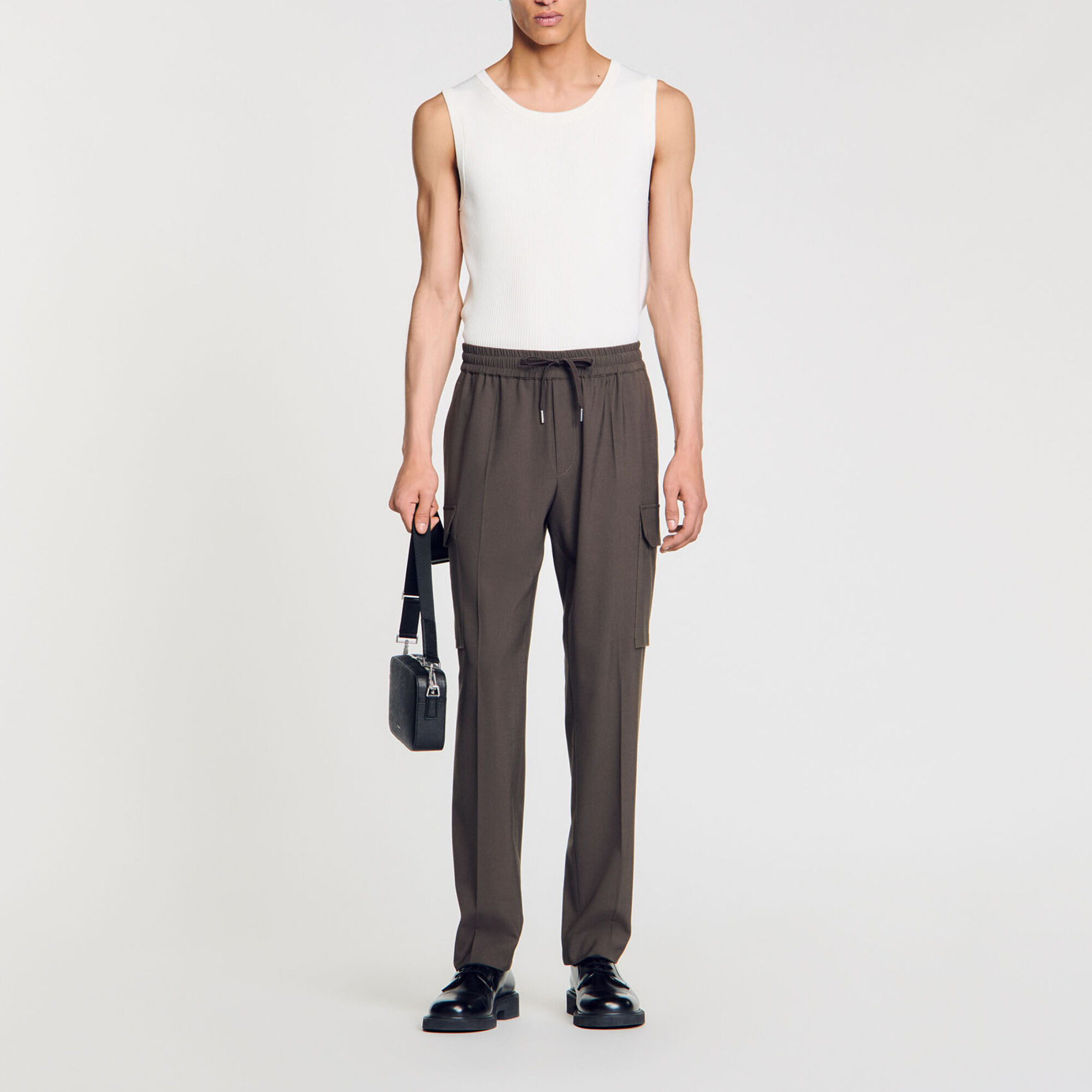 Elasticated cargo trousers