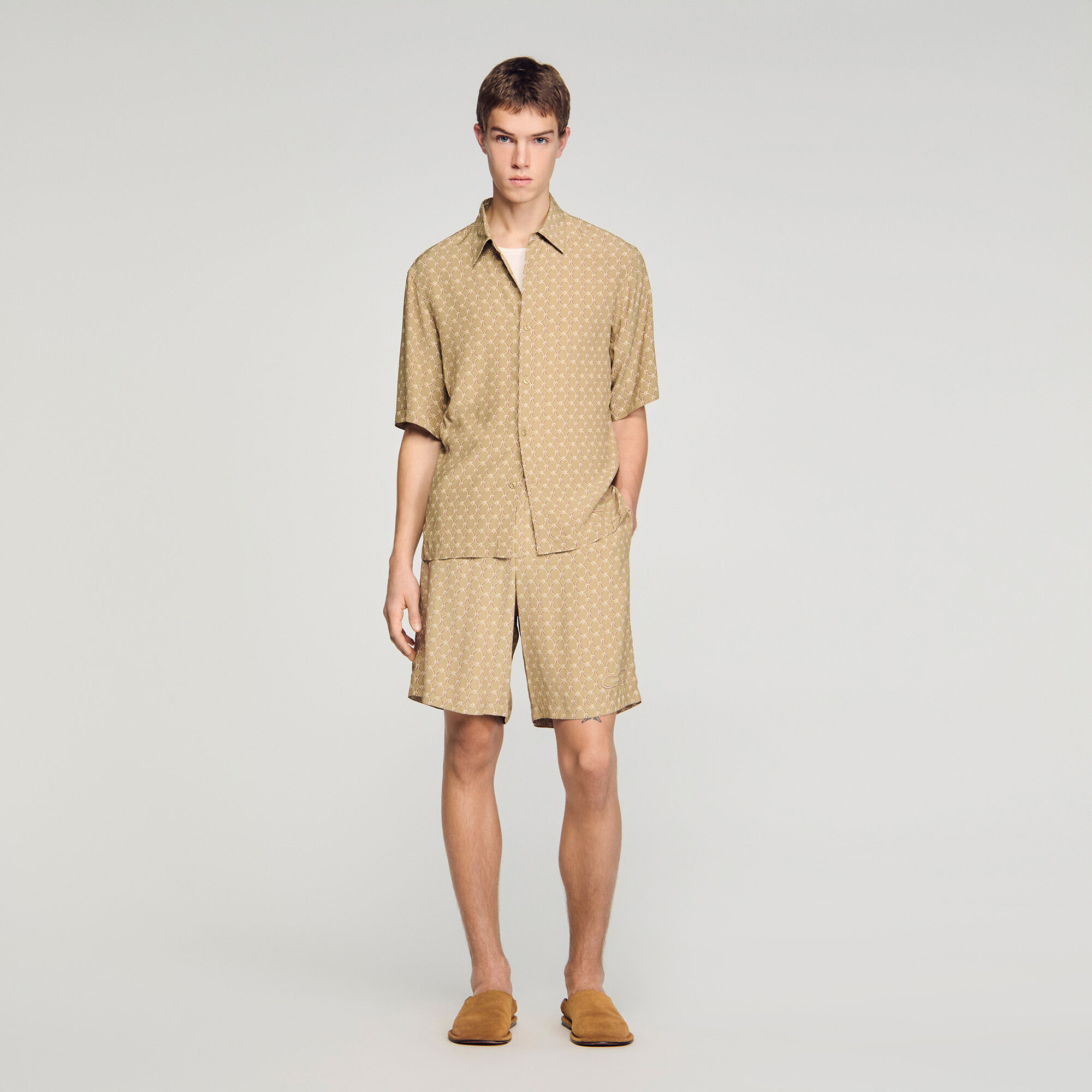 Link print floaty shorts