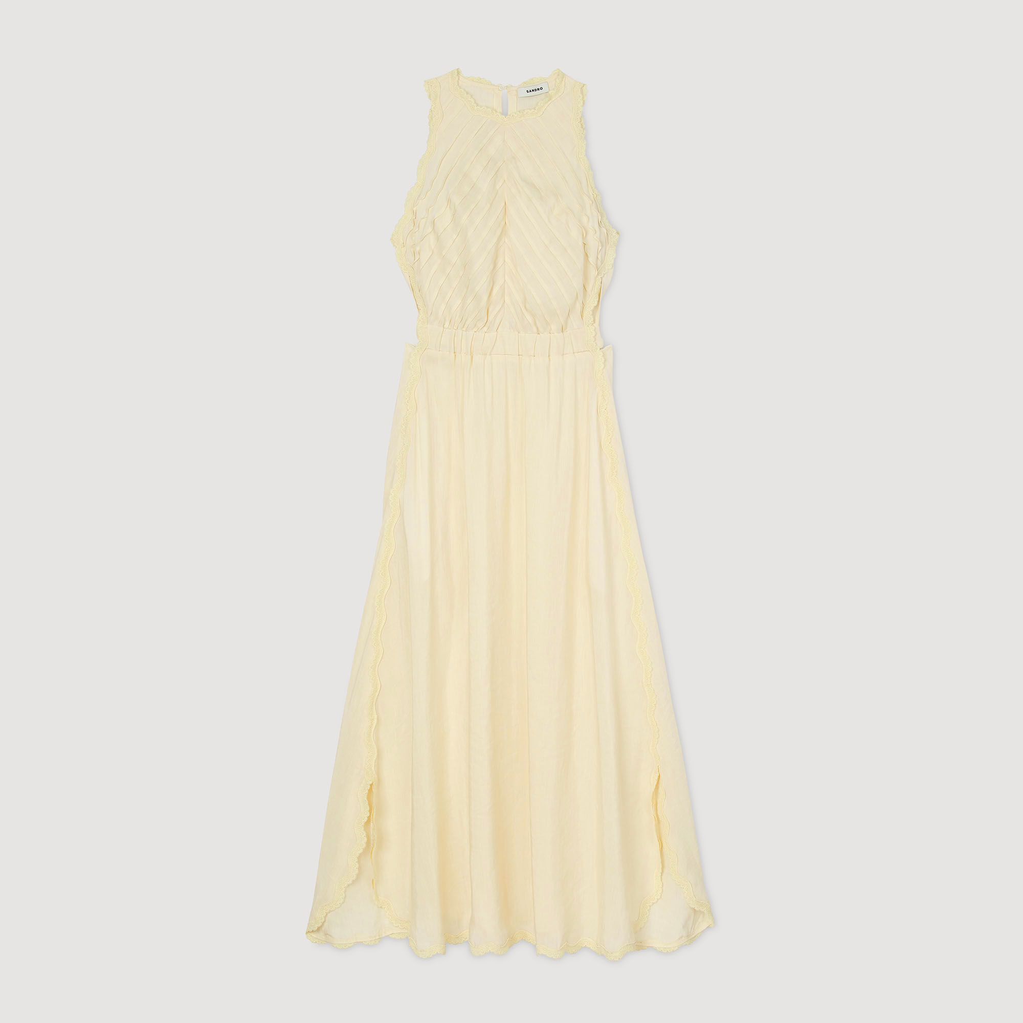 Maxi dress with lace details