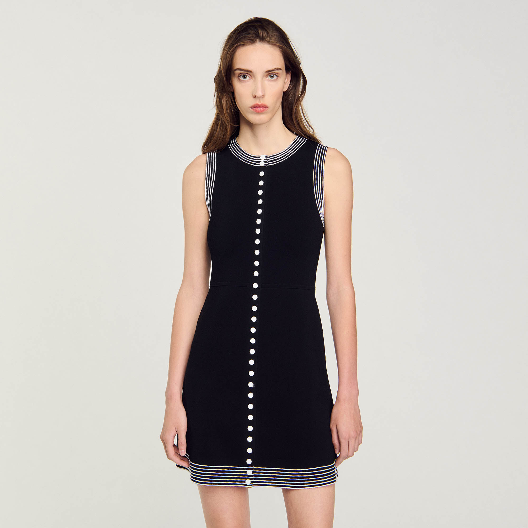 Short button-up dress