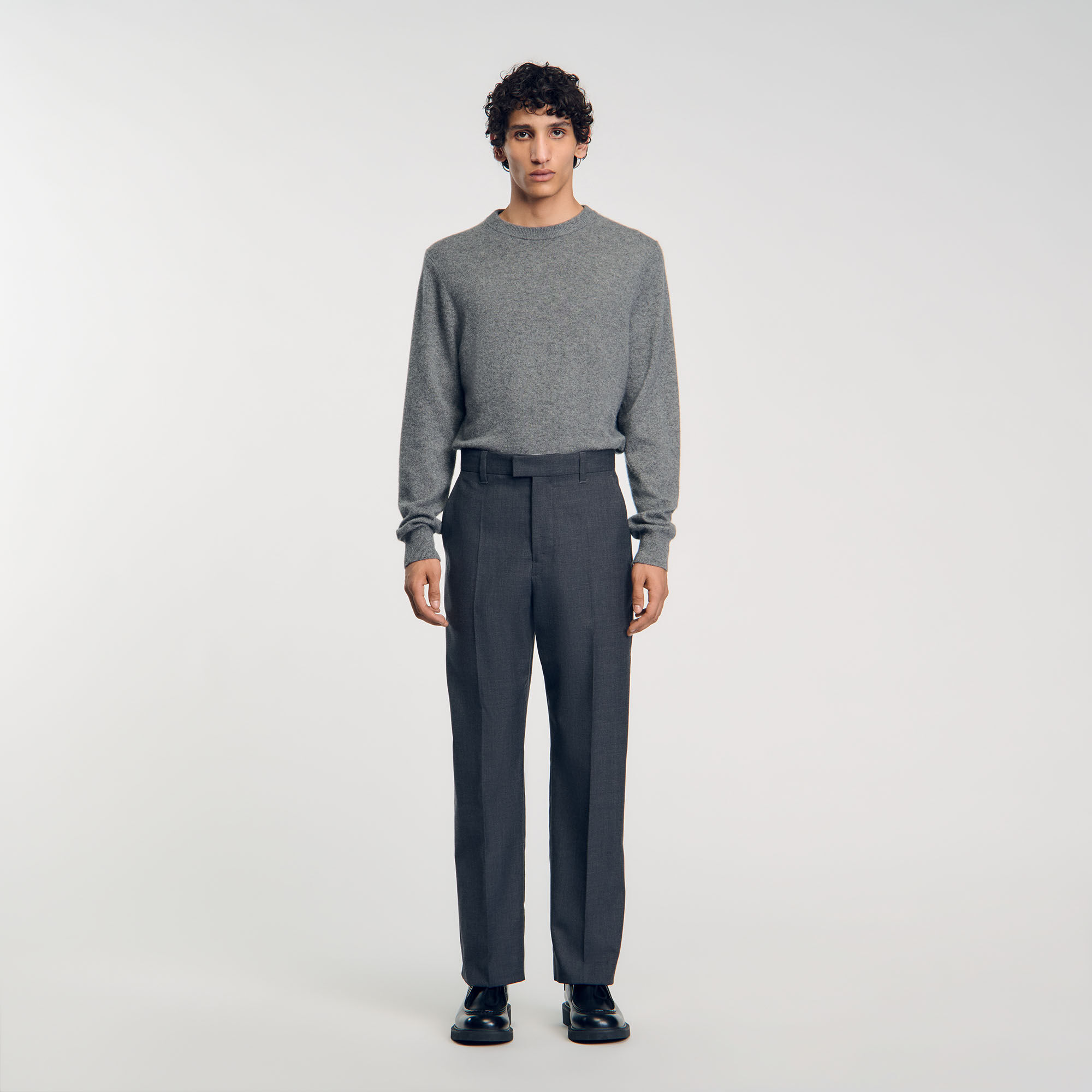 Wide-leg trousers