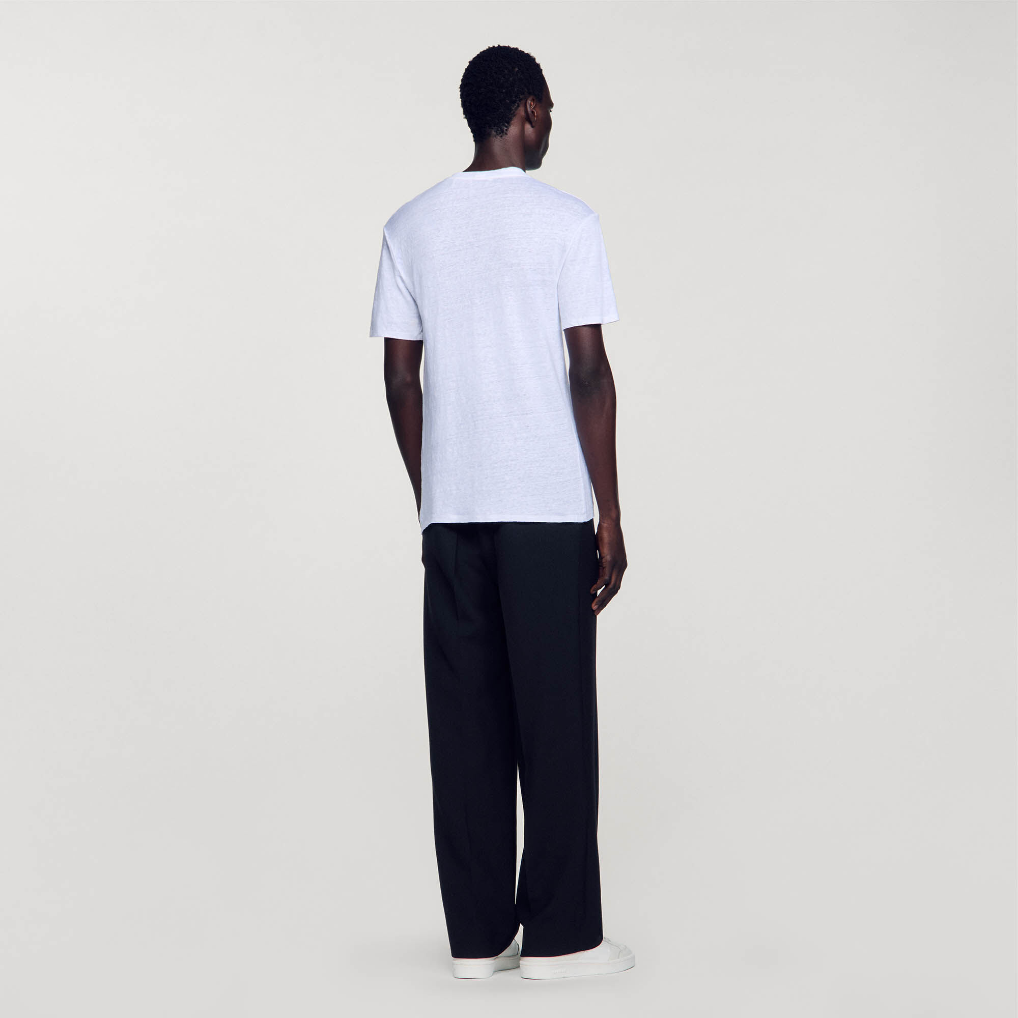 Certified linen T-shirt