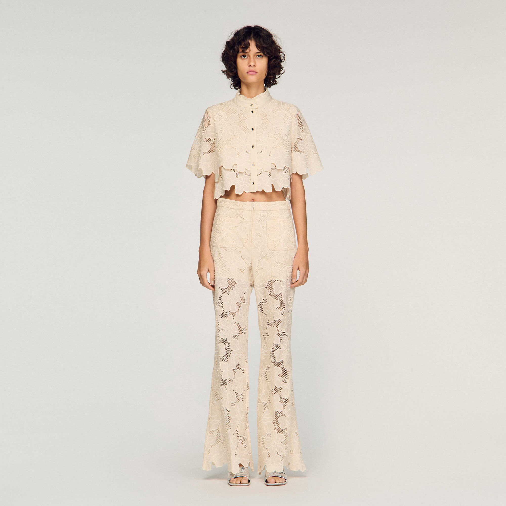 Cropped floral guipure shirt