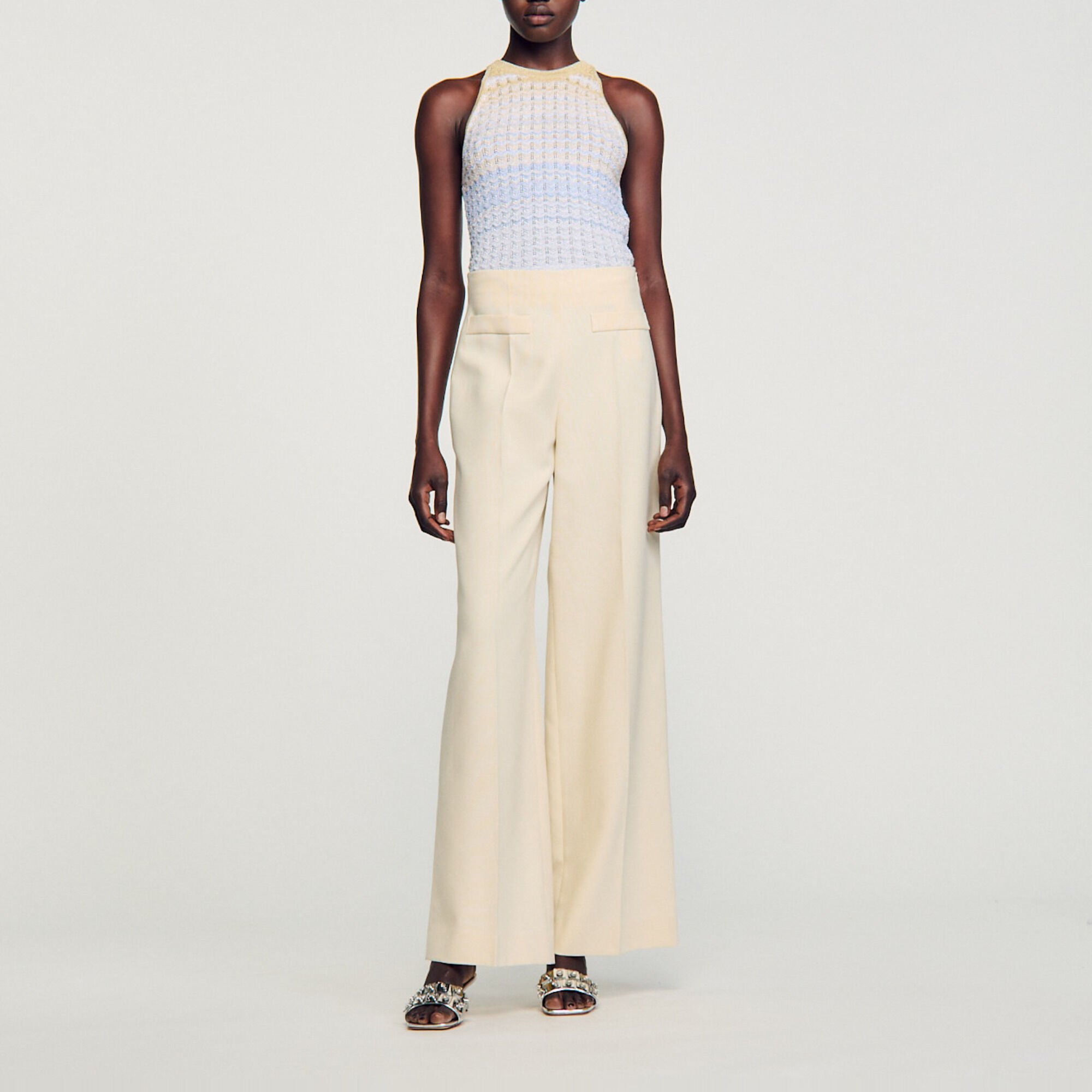 Wide-leg trousers with darts