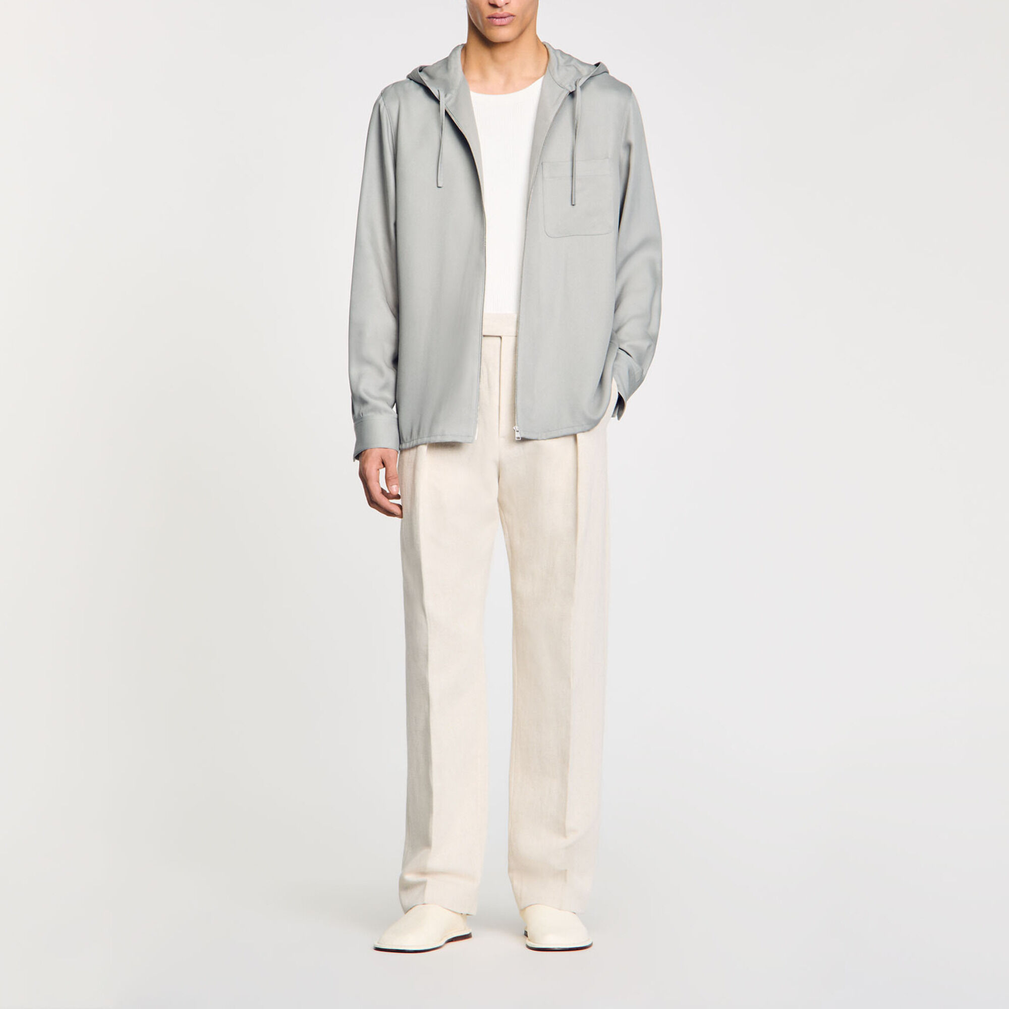 Hooded shirt
