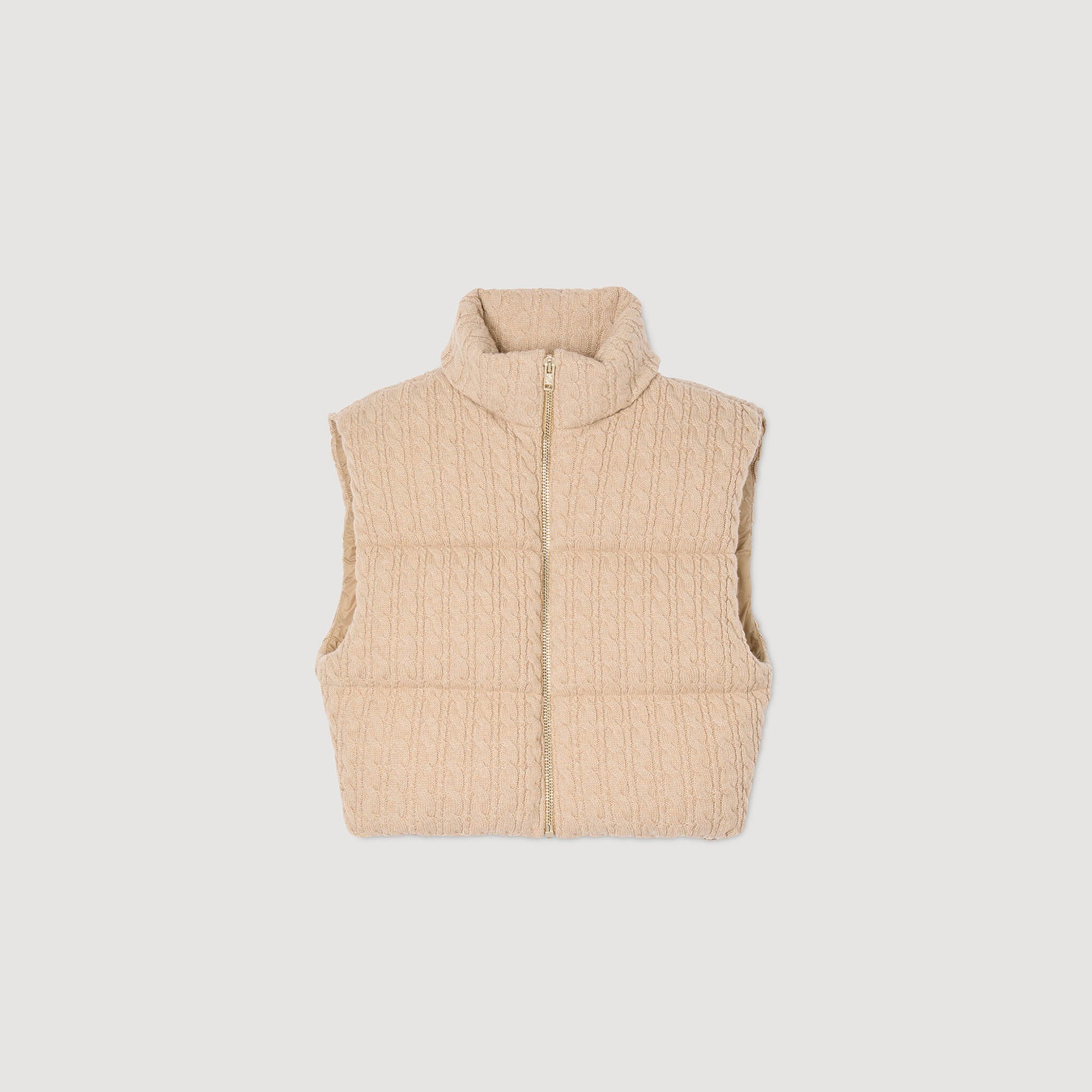 Short sleeveless wool puffer jacket