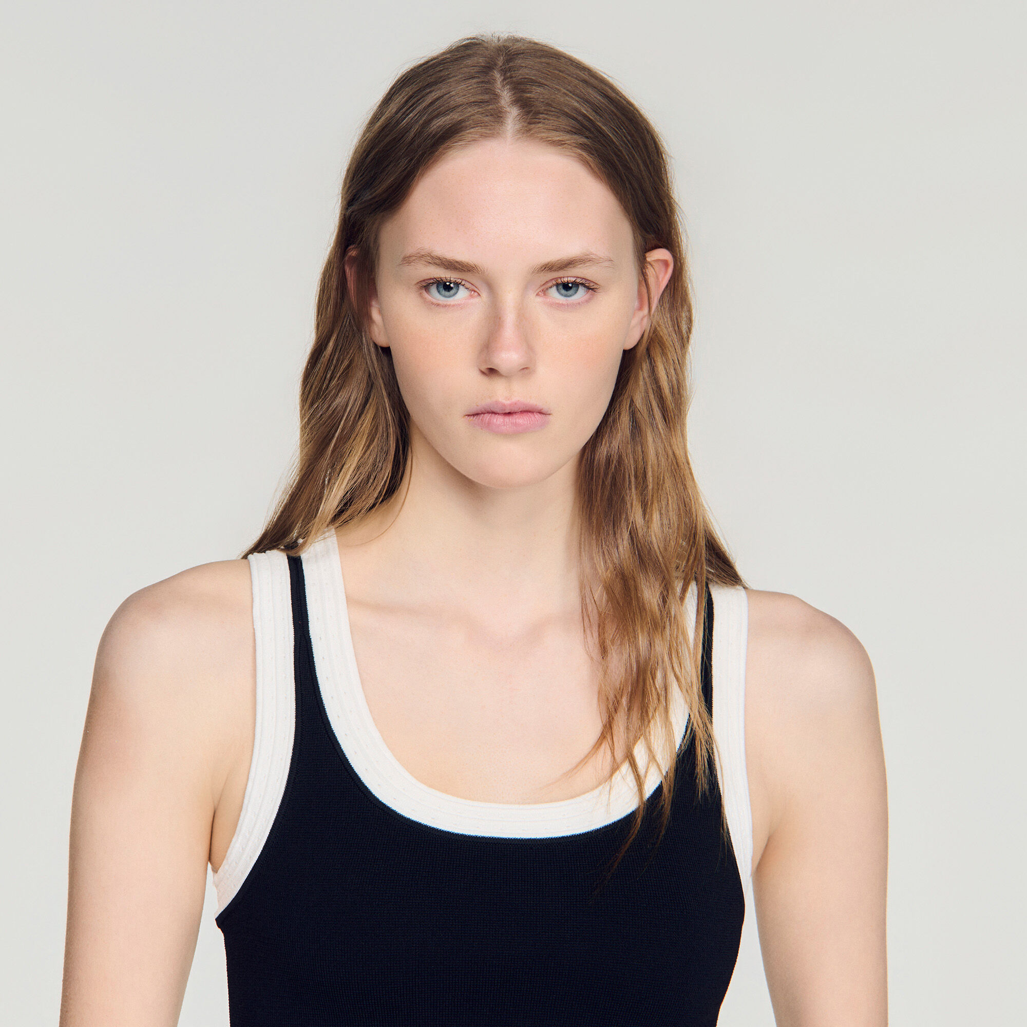 Two-tone cropped knit top