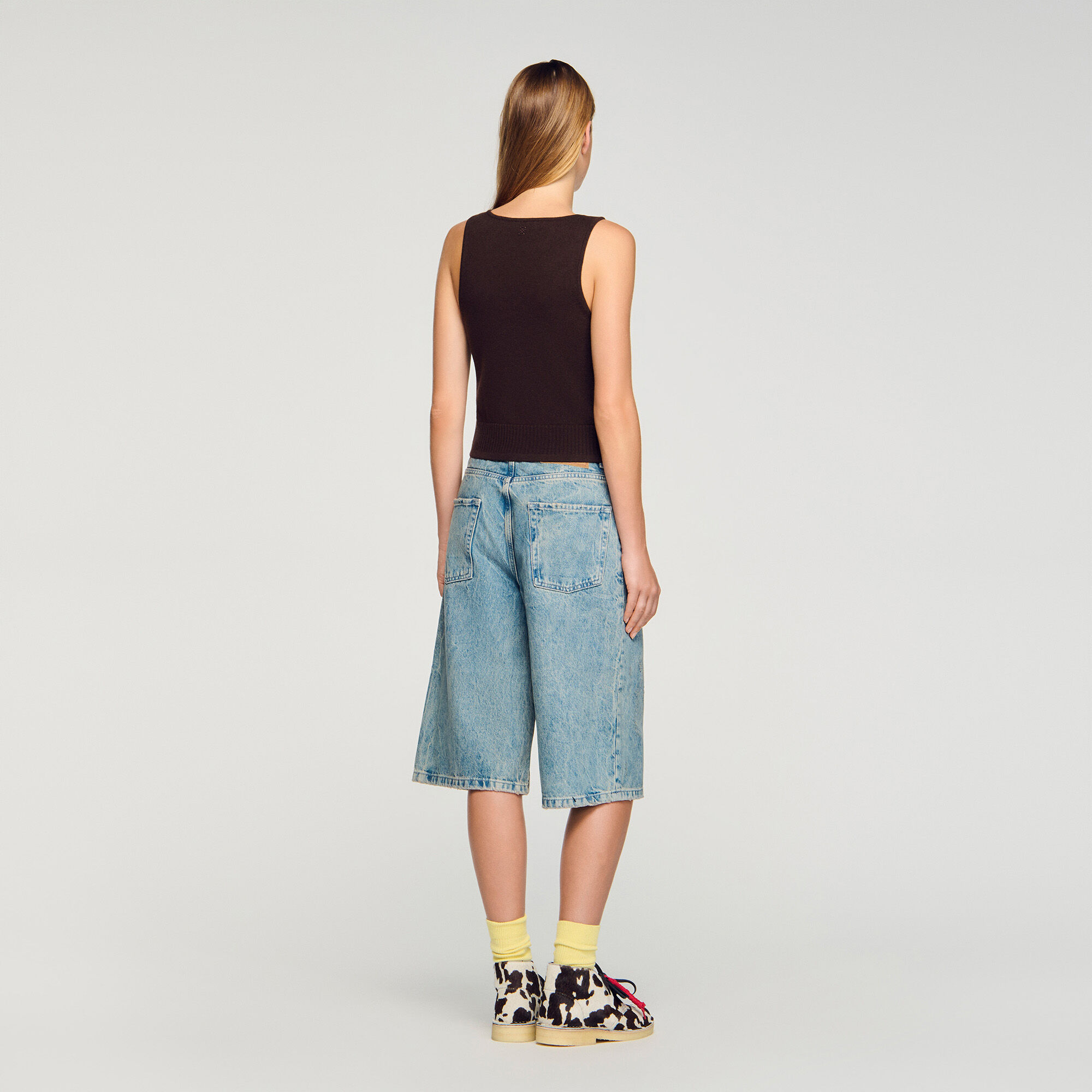 Sleeveless jumper