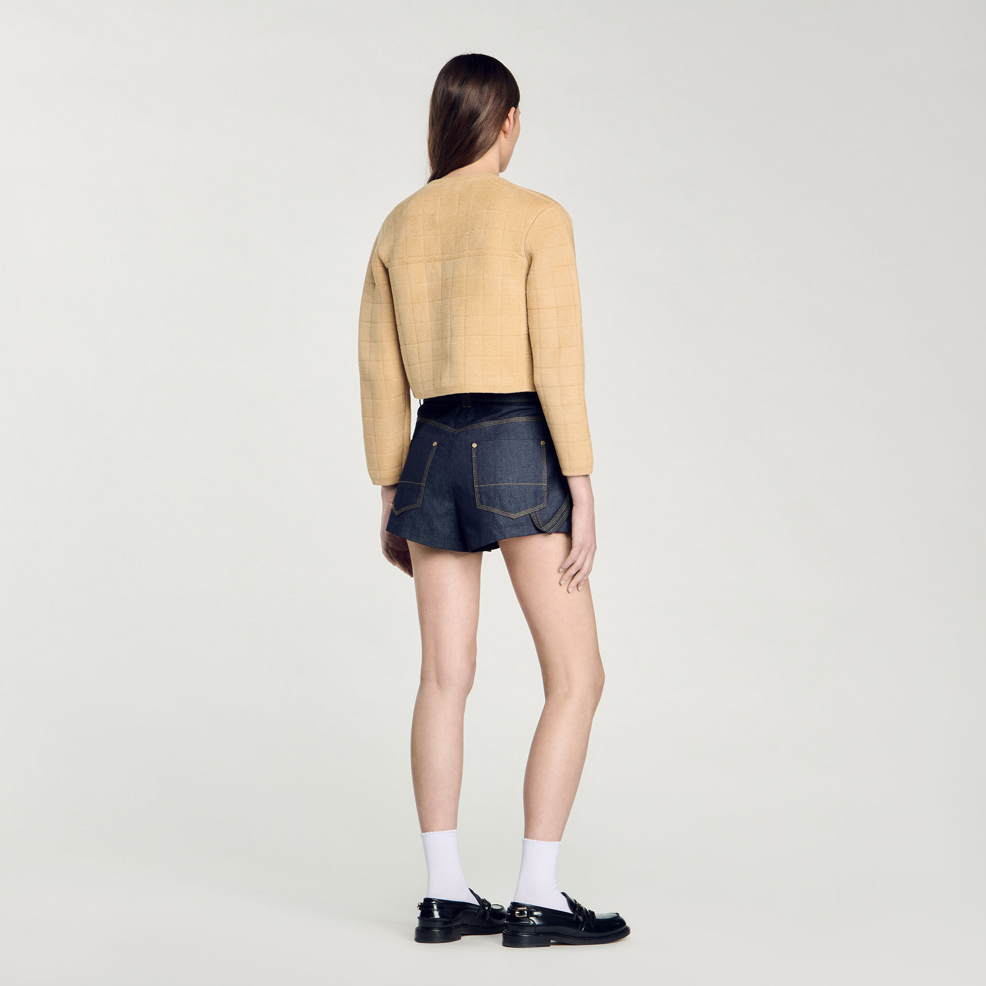 Short knit jacket