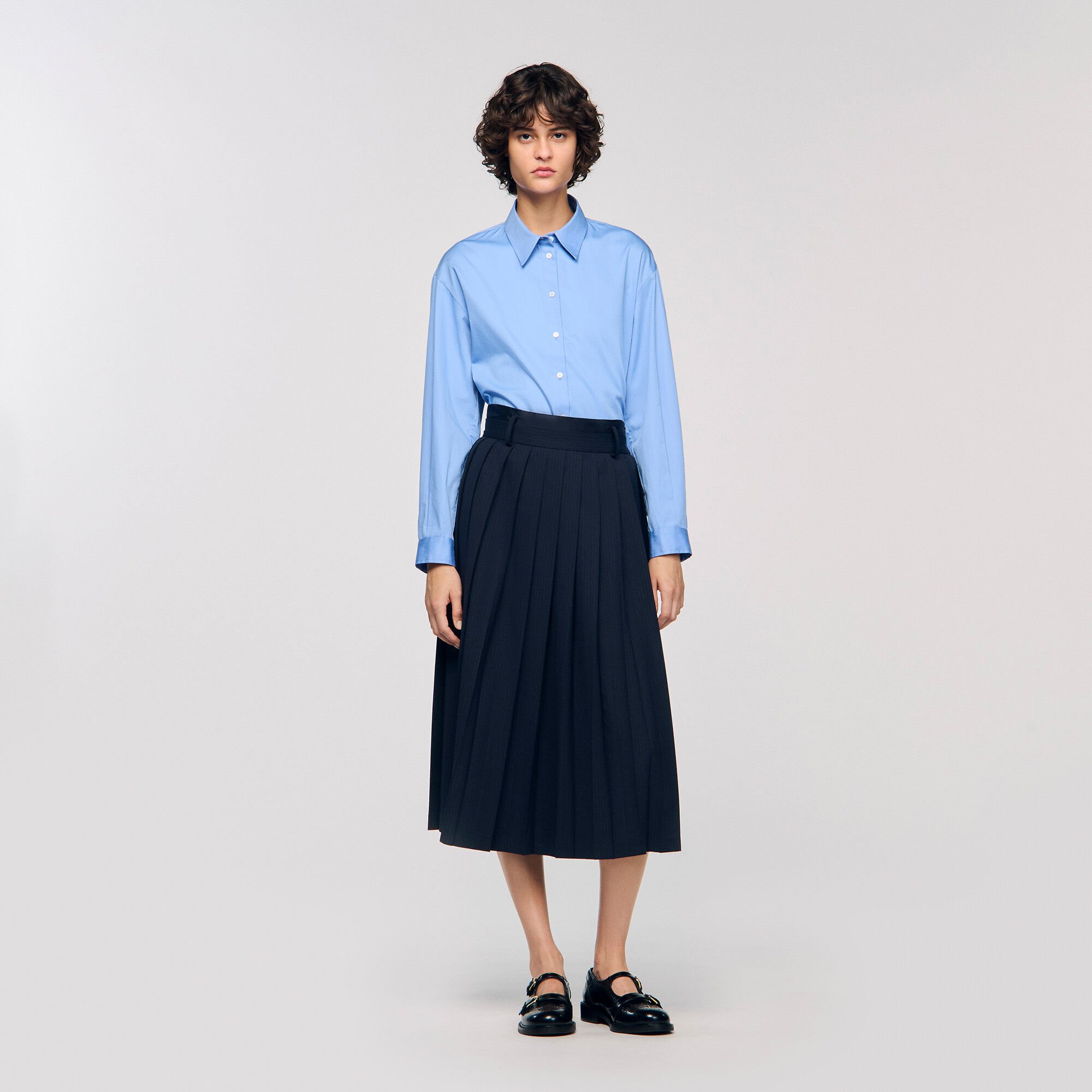 Long pleated skirt