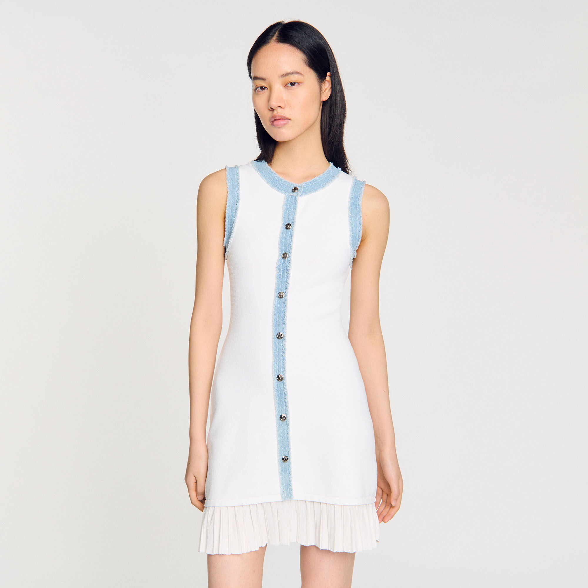 Short knit dress with ruffles
