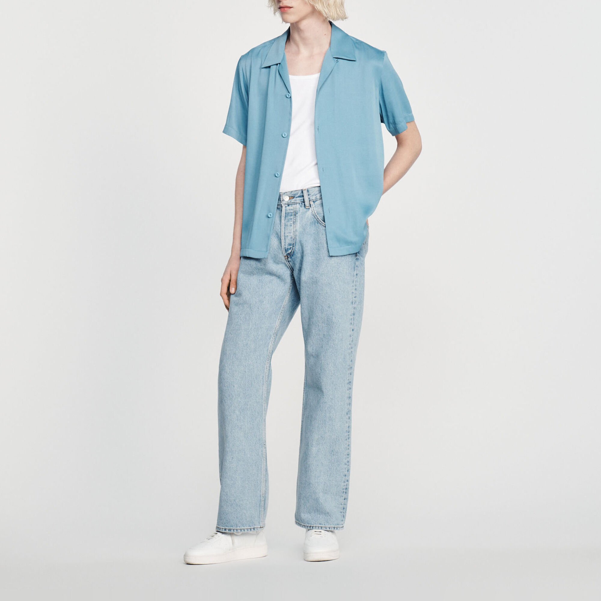 Short-sleeved shirt