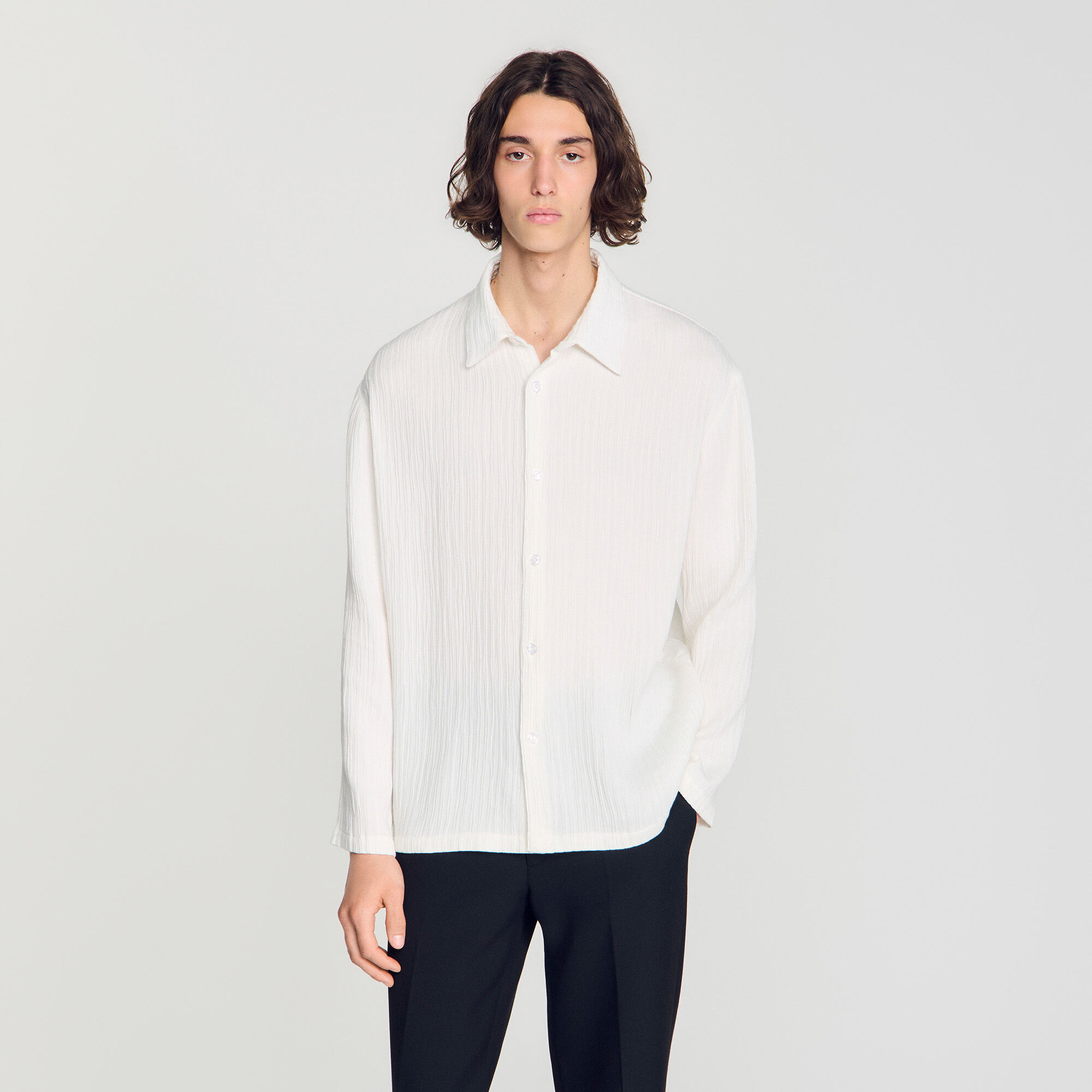 Crinkled loose-fit shirt