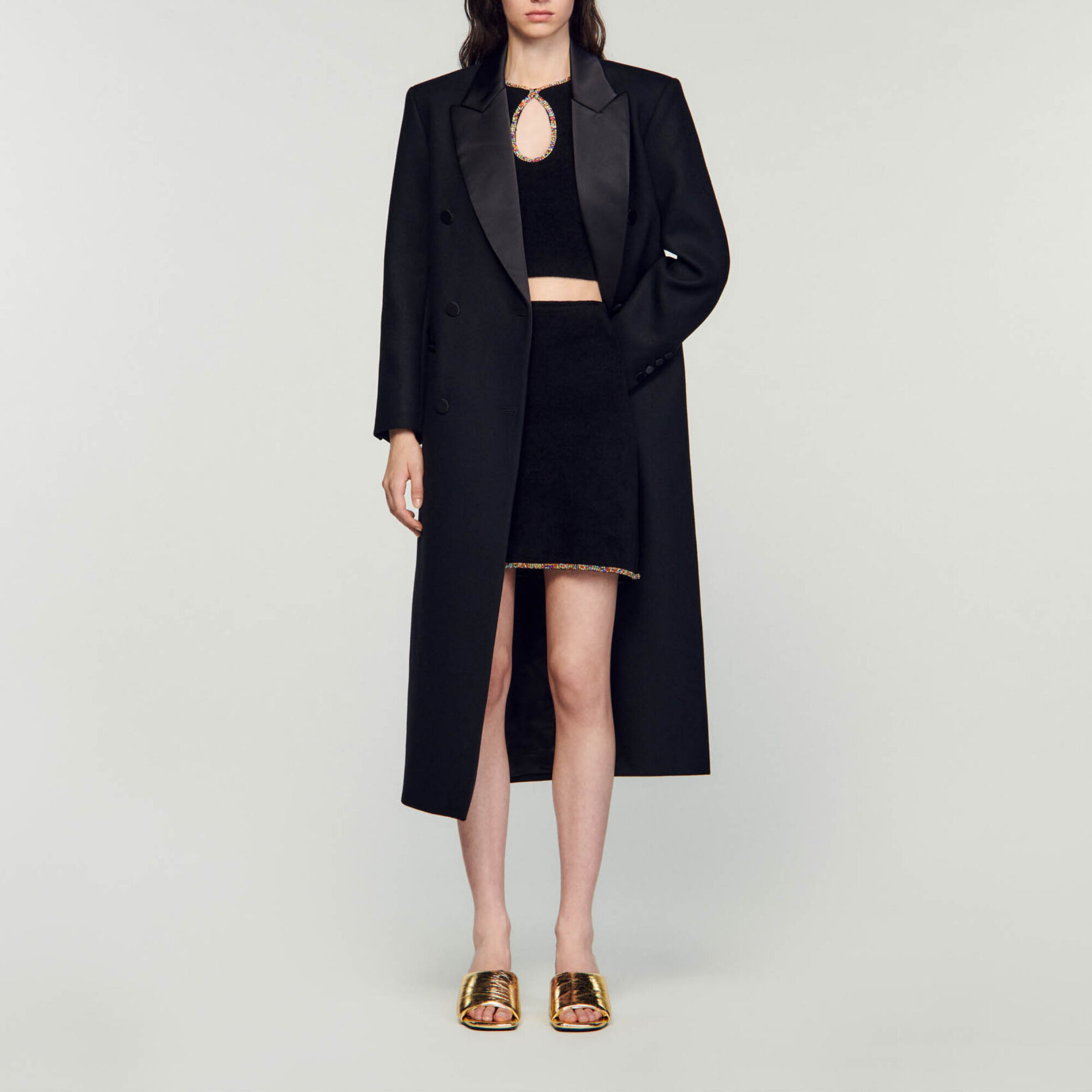 Short velvet knit skirt