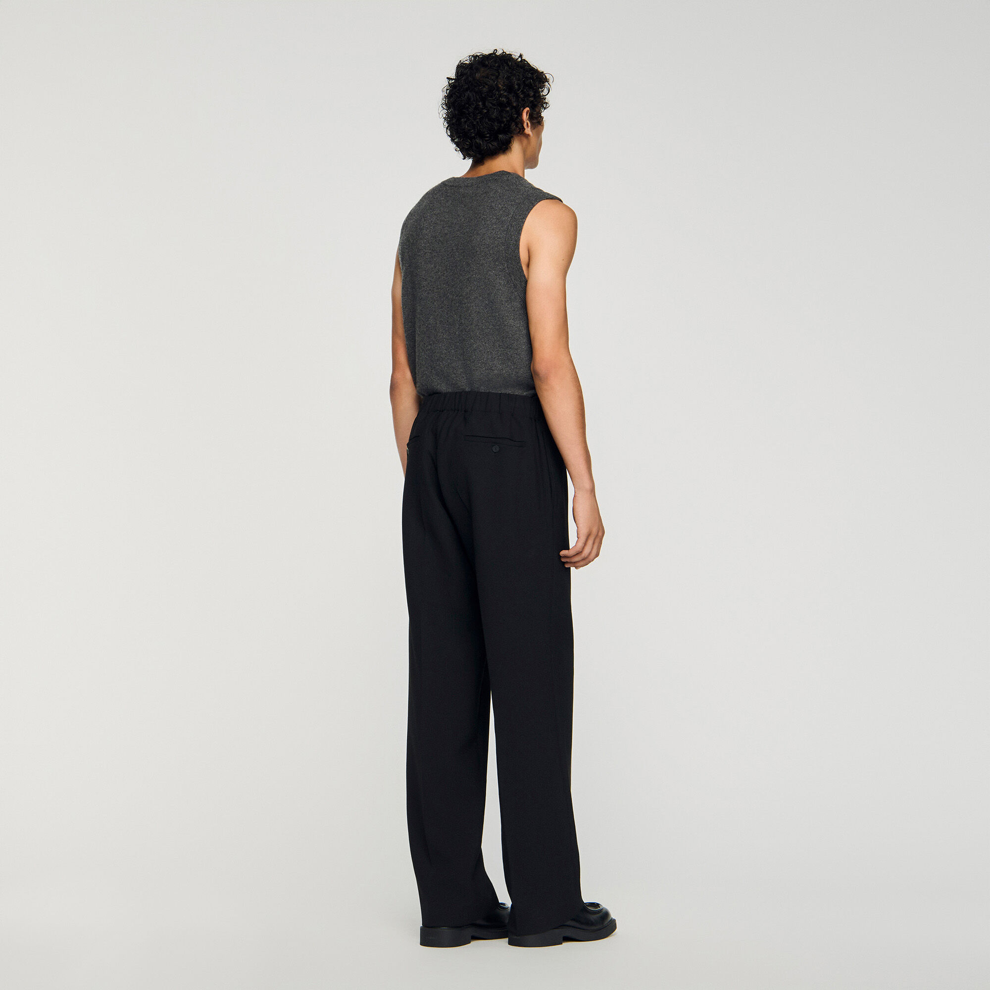 Wide-leg trousers