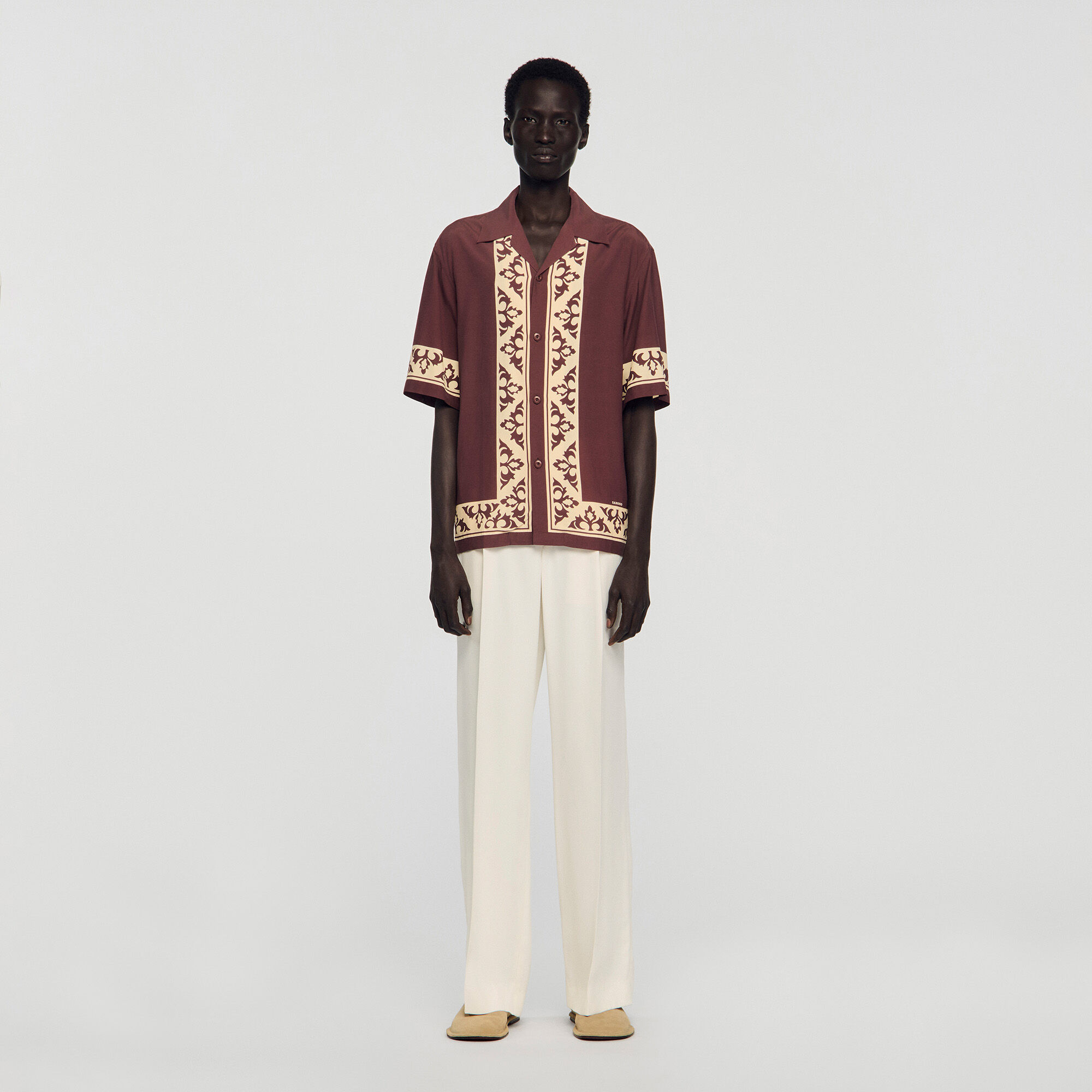 Loose-fit contrast print shirt
