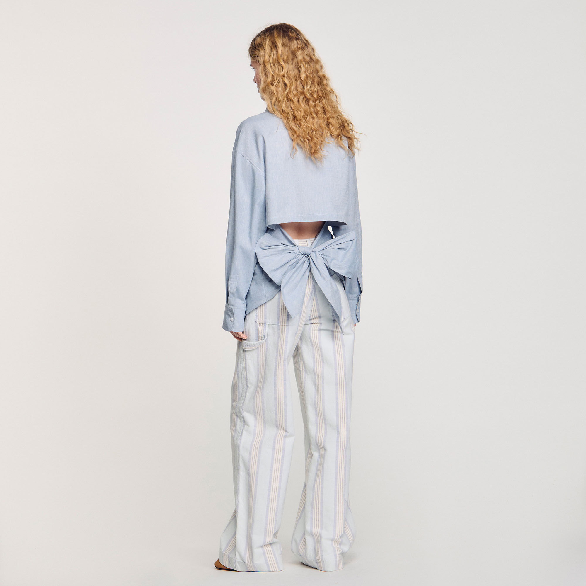 Long tie-back shirt
